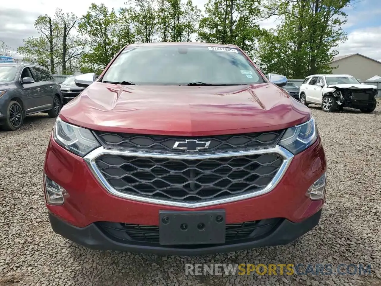5 fotografías del automóvil dañado 2GNAXUEV9K6184254 CHEVROLET EQUINOX 2019