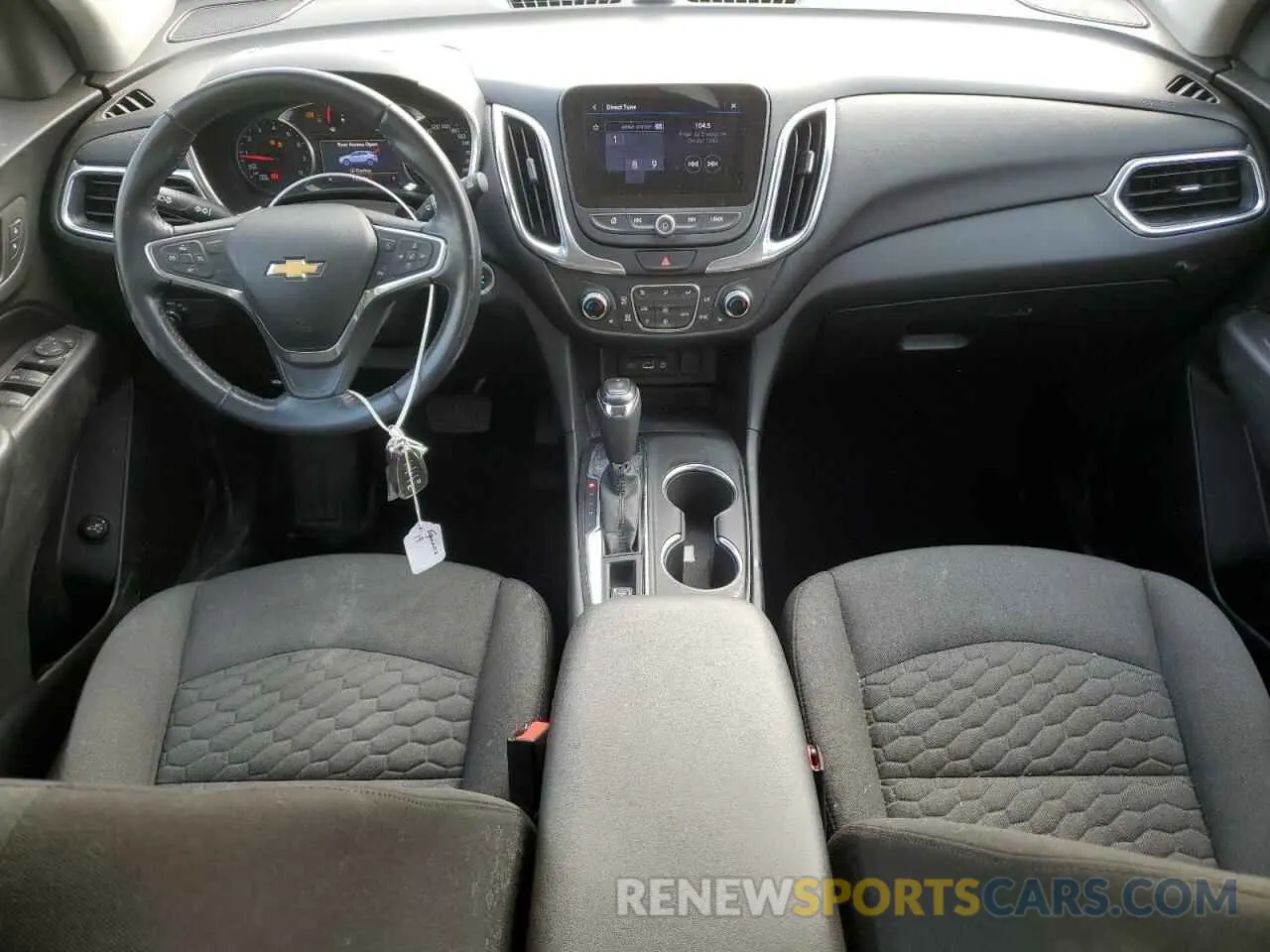 8 fotografías del automóvil dañado 2GNAXUEV9K6200811 CHEVROLET EQUINOX 2019