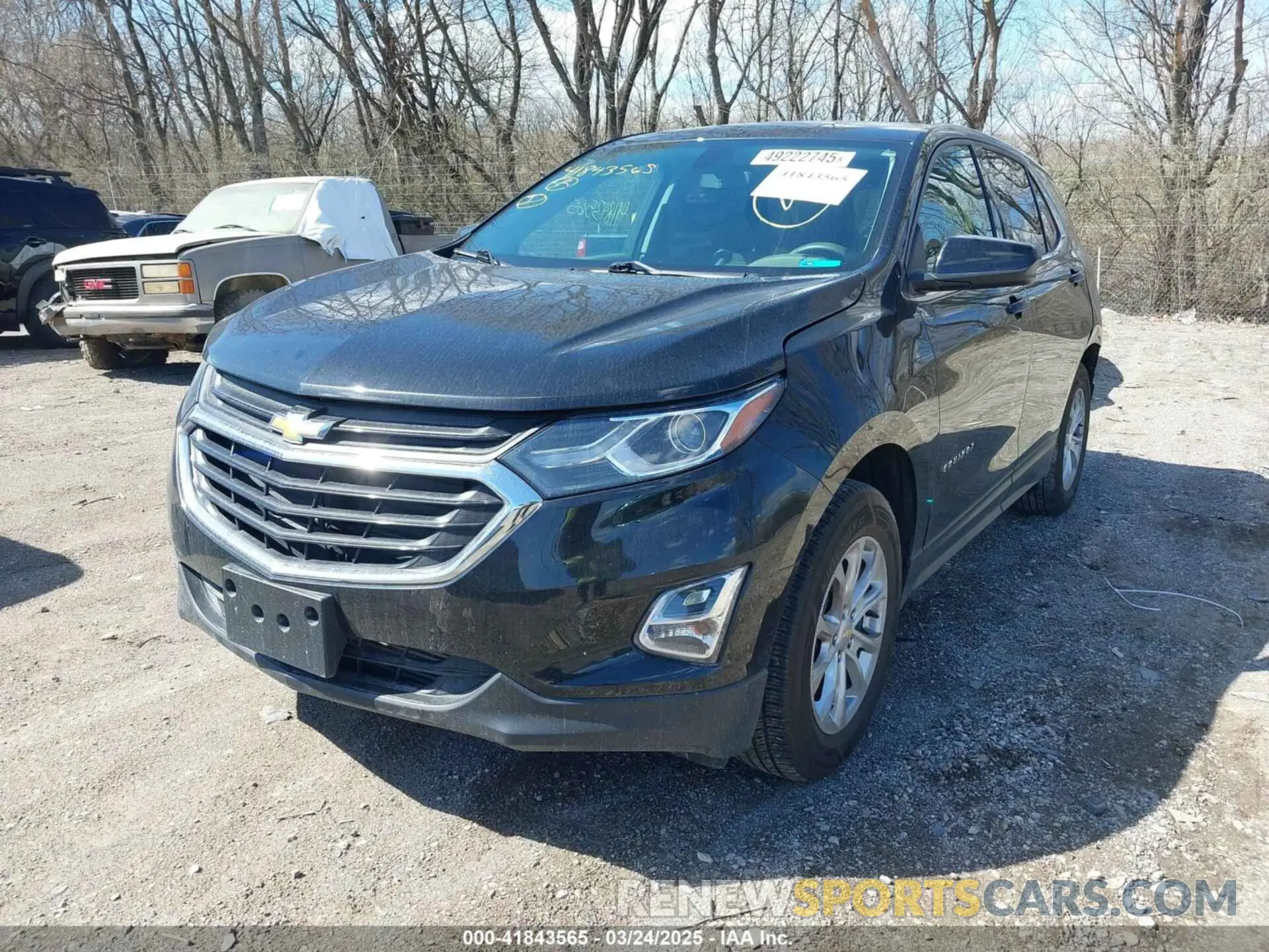 2 fotografías del automóvil dañado 2GNAXUEV9K6202350 CHEVROLET EQUINOX 2019