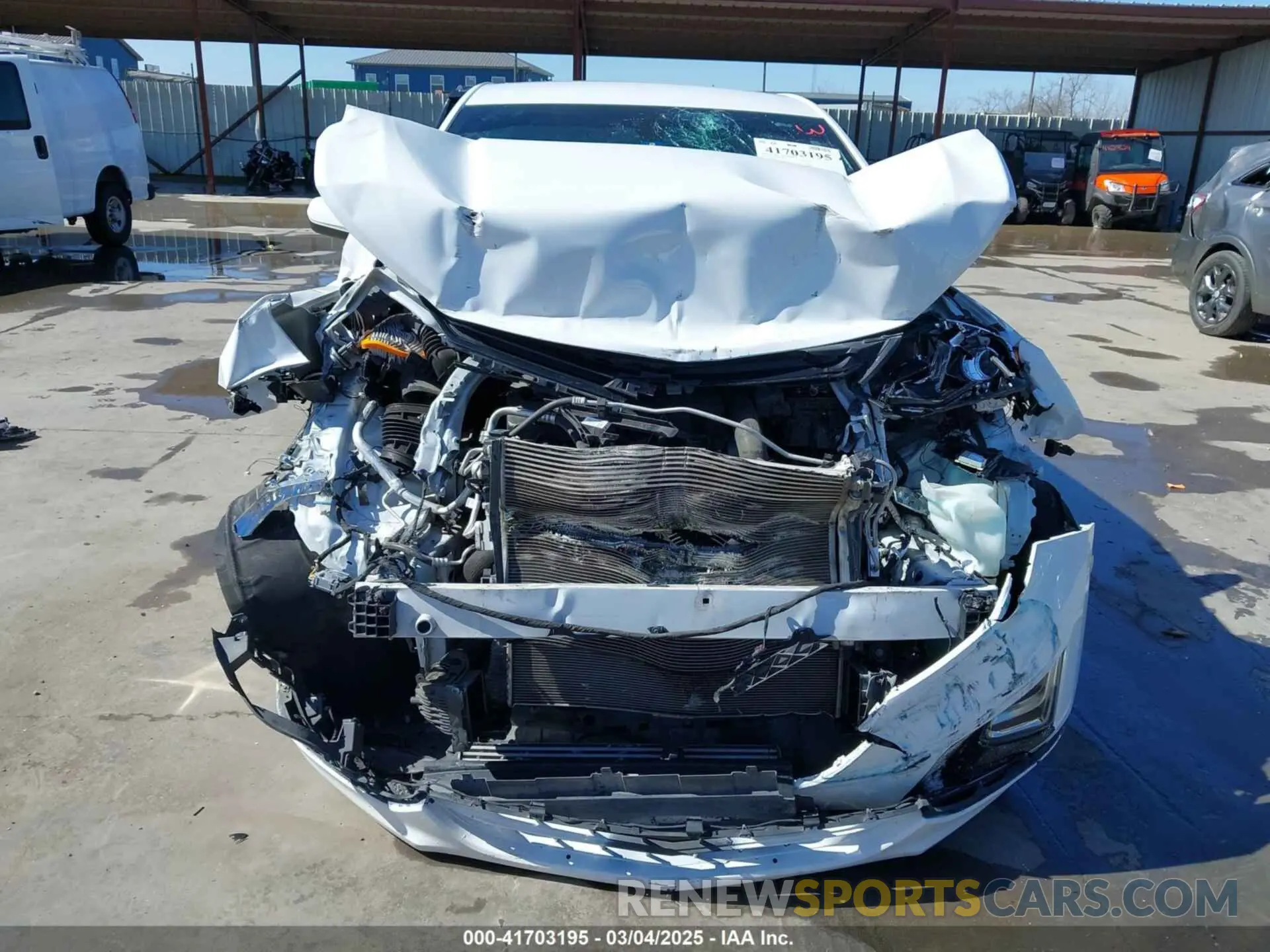 6 fotografías del automóvil dañado 2GNAXUEV9K6240368 CHEVROLET EQUINOX 2019