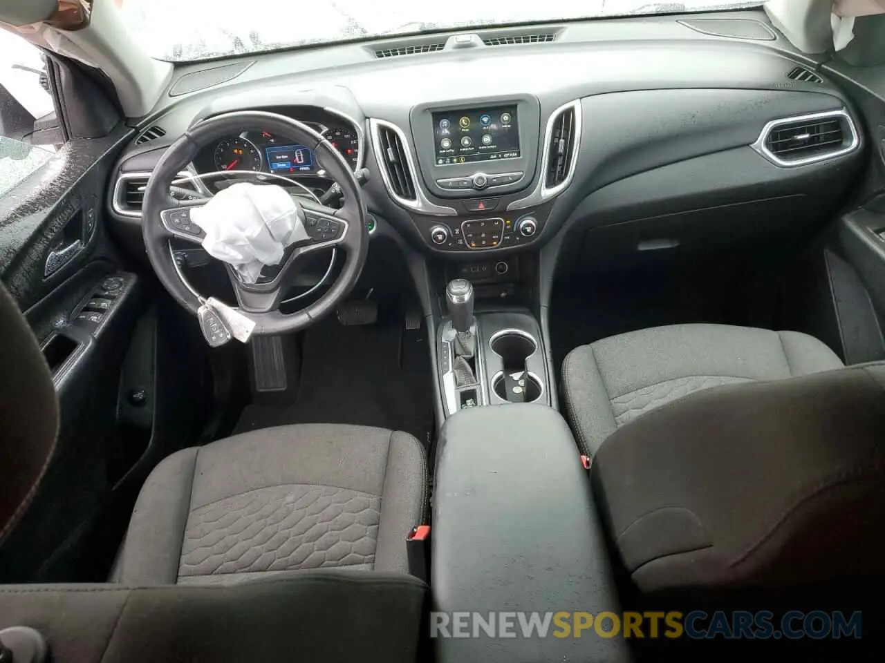 8 fotografías del automóvil dañado 2GNAXUEV9K6290882 CHEVROLET EQUINOX 2019