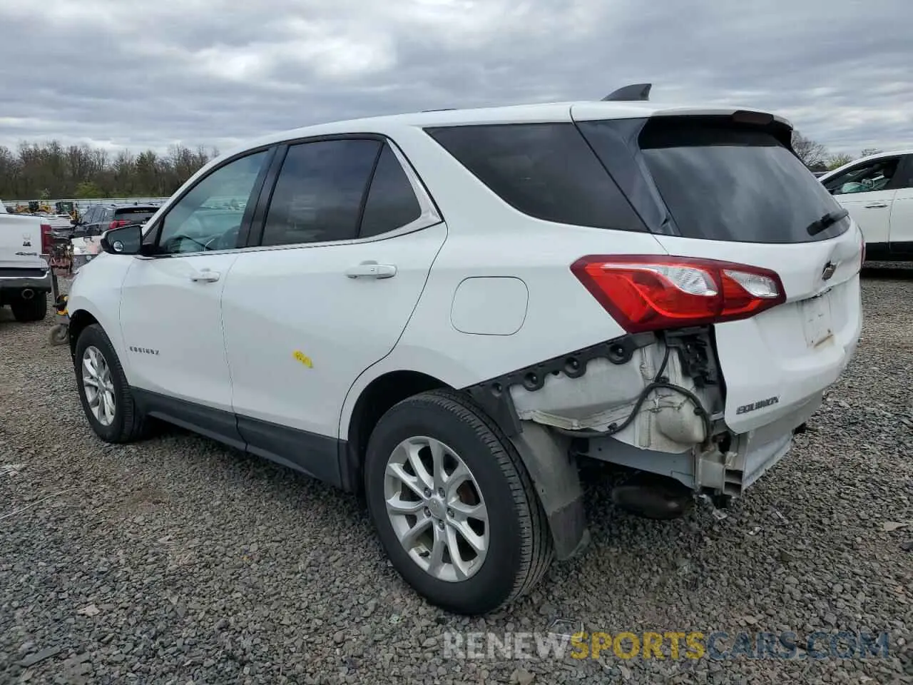 2 fotografías del automóvil dañado 2GNAXUEVXK6118098 CHEVROLET EQUINOX 2019
