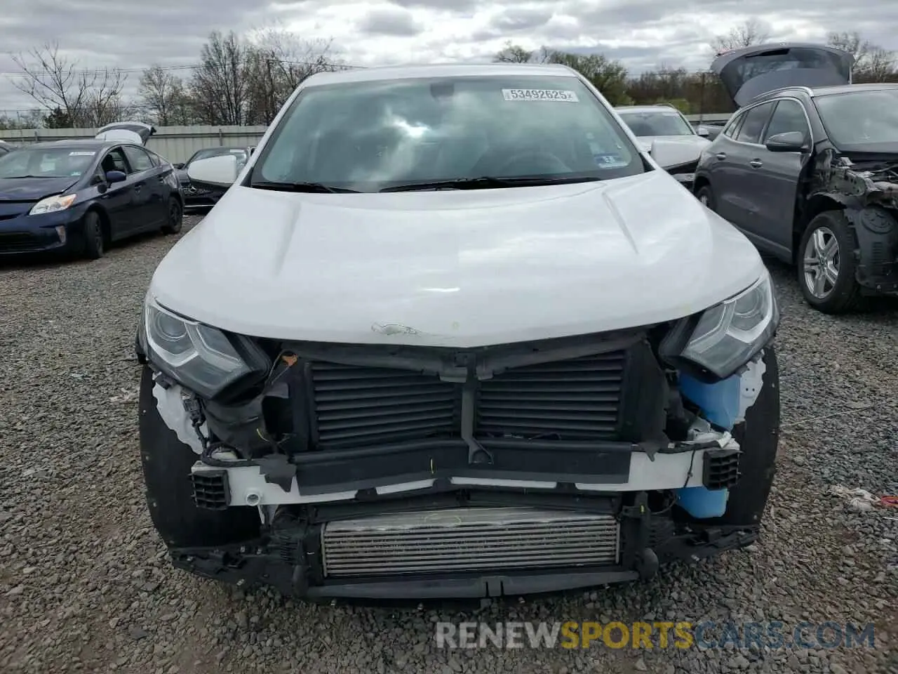 5 fotografías del automóvil dañado 2GNAXUEVXK6118098 CHEVROLET EQUINOX 2019