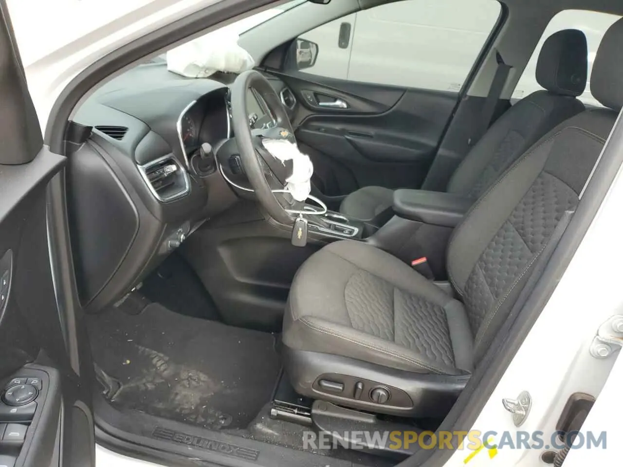 7 fotografías del automóvil dañado 2GNAXUEVXK6159542 CHEVROLET EQUINOX 2019