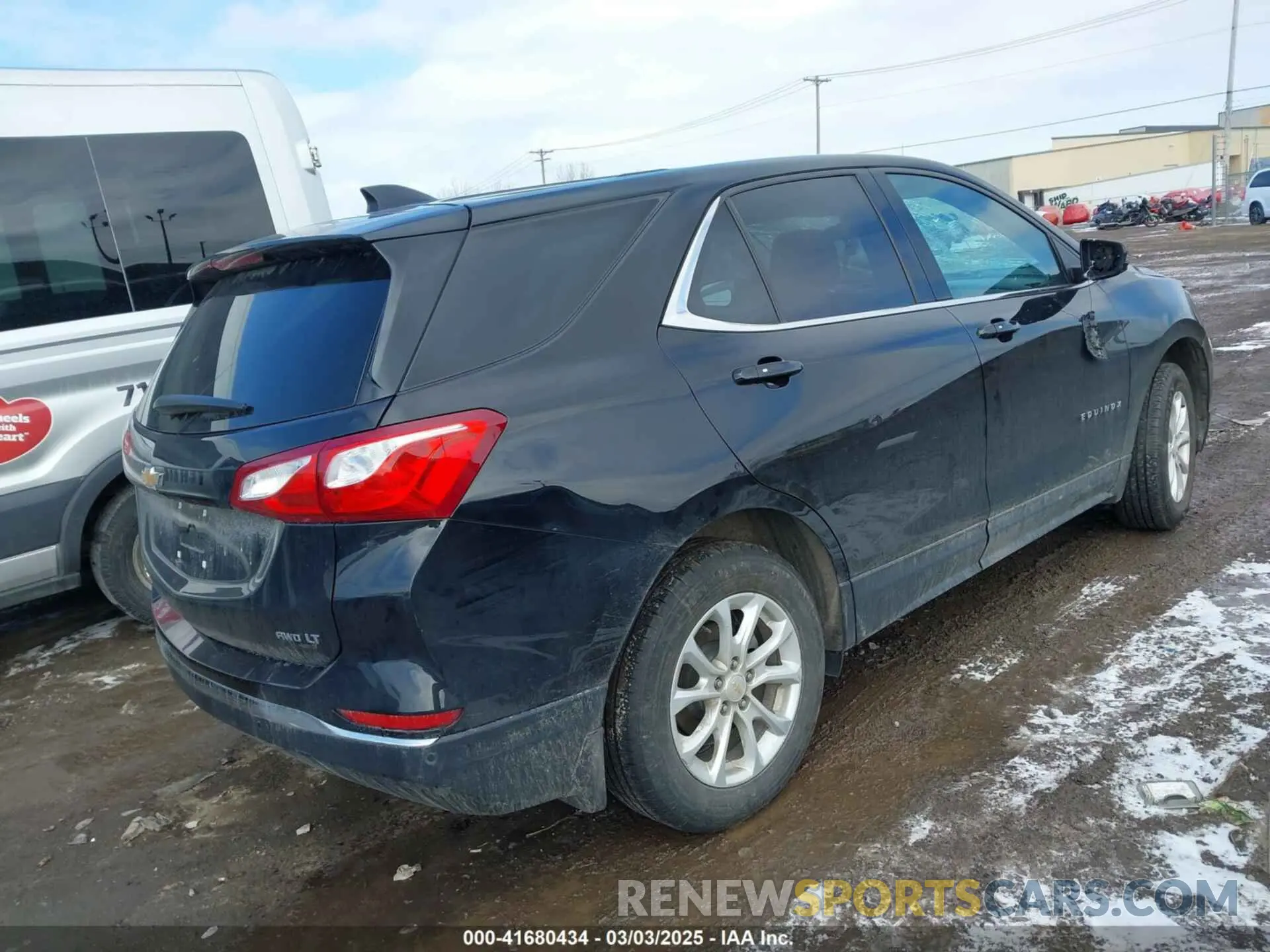 4 fotografías del automóvil dañado 2GNAXUEVXK6162392 CHEVROLET EQUINOX 2019