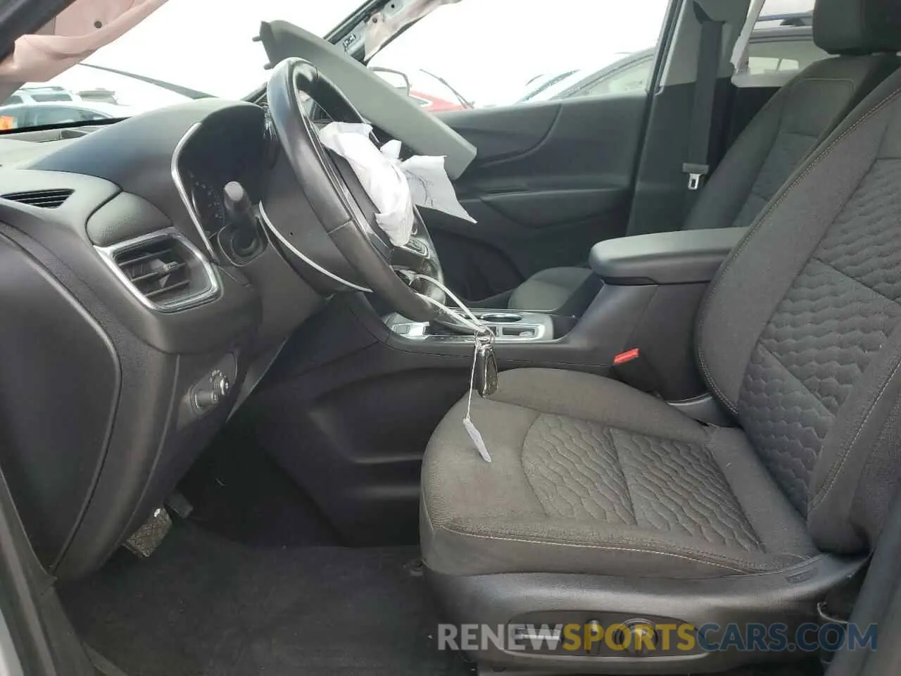 7 fotografías del automóvil dañado 2GNAXUEVXK6240850 CHEVROLET EQUINOX 2019