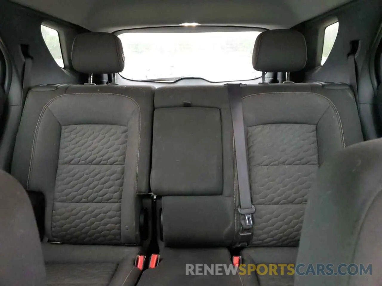 10 fotografías del automóvil dañado 2GNAXUEVXK6307401 CHEVROLET EQUINOX 2019