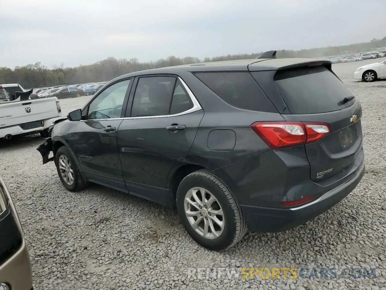2 fotografías del automóvil dañado 2GNAXUEVXK6307401 CHEVROLET EQUINOX 2019