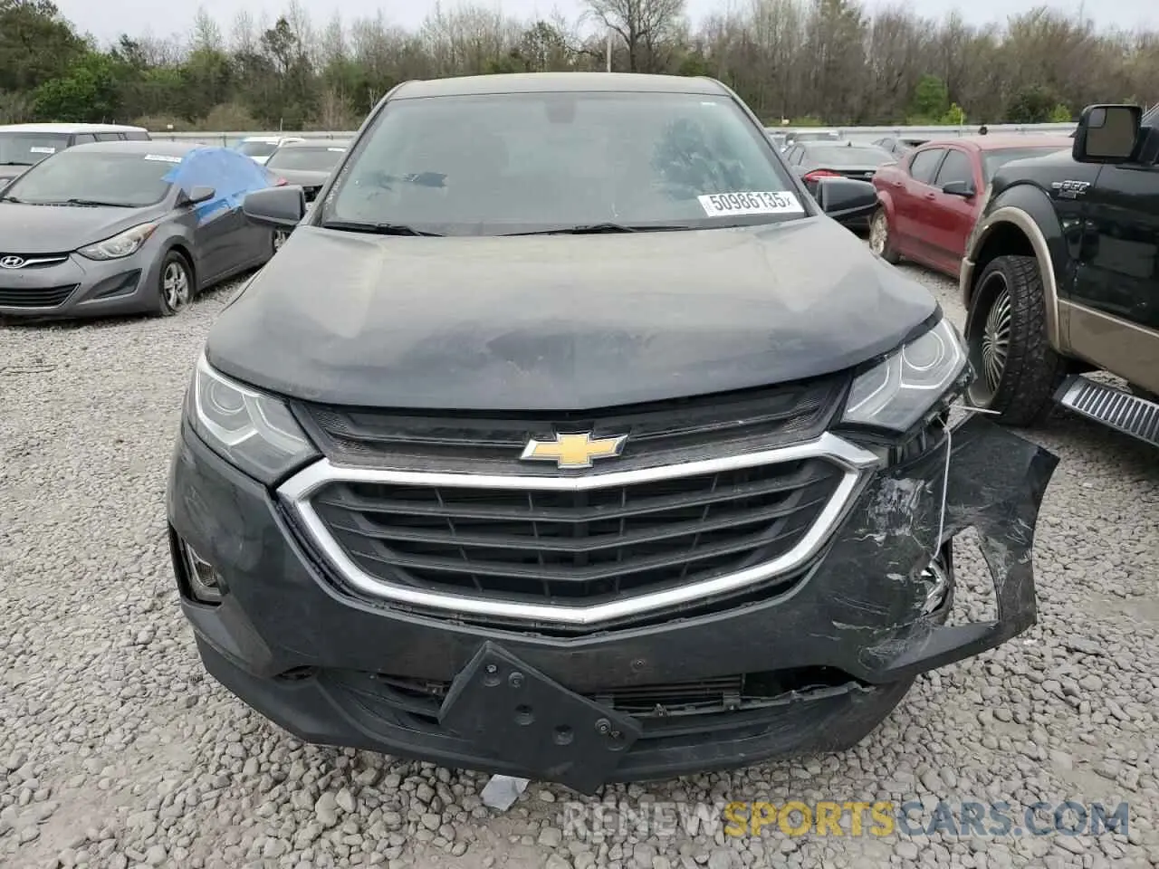 5 fotografías del automóvil dañado 2GNAXUEVXK6307401 CHEVROLET EQUINOX 2019