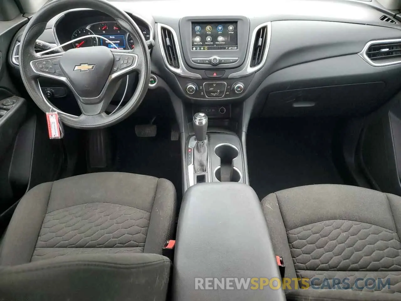 8 fotografías del automóvil dañado 2GNAXUEVXK6307401 CHEVROLET EQUINOX 2019