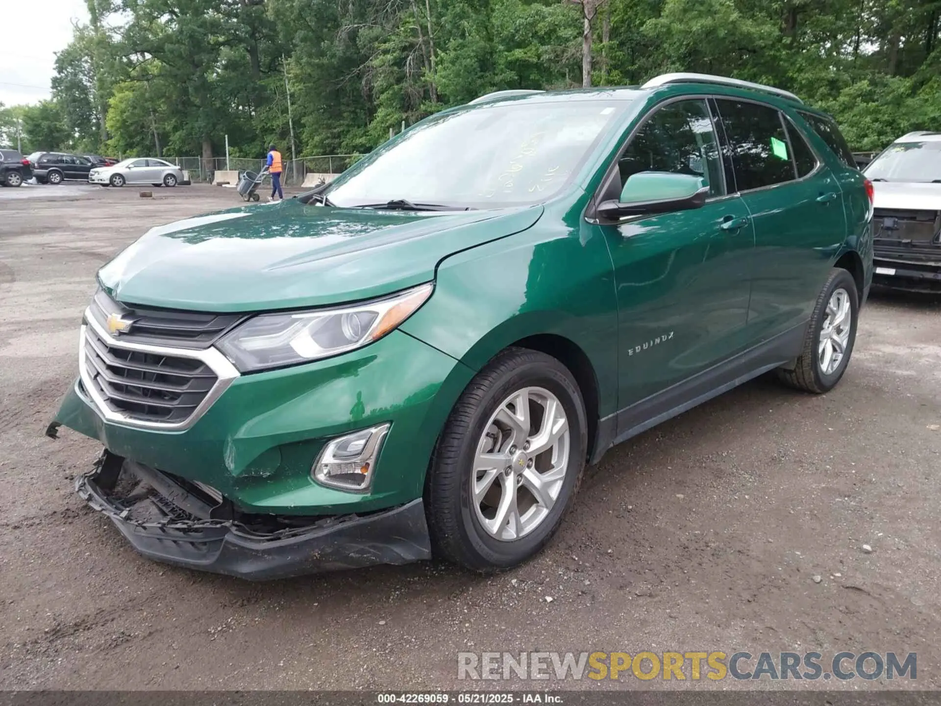 2 fotografías del automóvil dañado 2GNAXVEX0K6104072 CHEVROLET EQUINOX 2019