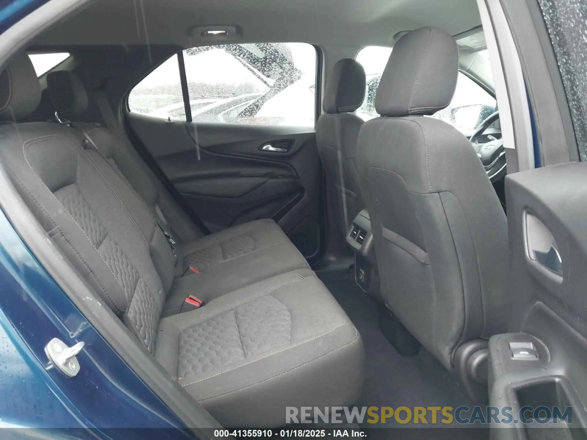 8 fotografías del automóvil dañado 2GNAXVEX9K6273510 CHEVROLET EQUINOX 2019