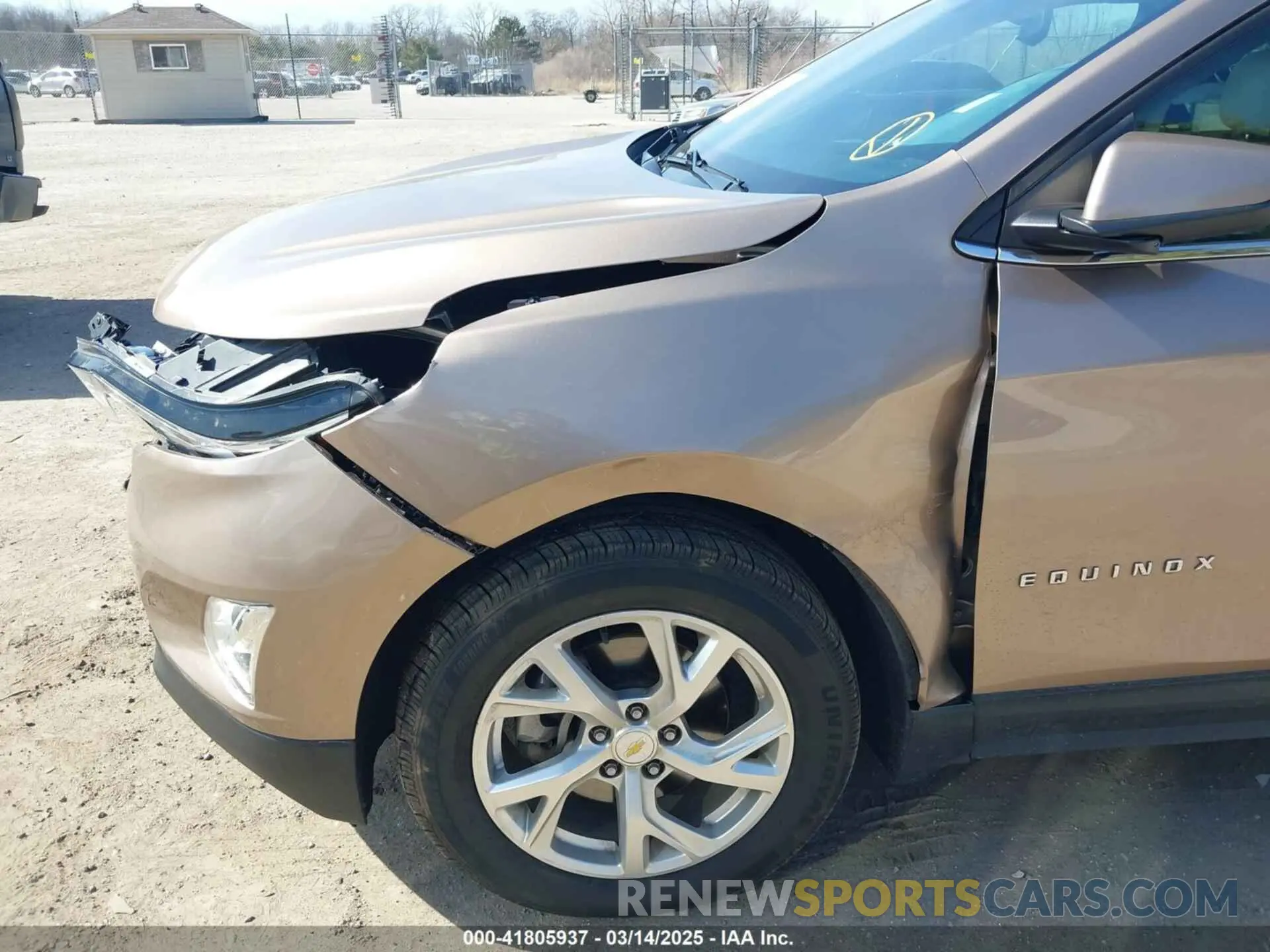 18 fotografías del automóvil dañado 2GNAXVEXXK6169236 CHEVROLET EQUINOX 2019