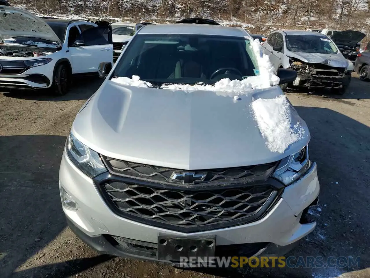 5 fotografías del automóvil dañado 2GNAXVEXXK6201389 CHEVROLET EQUINOX 2019