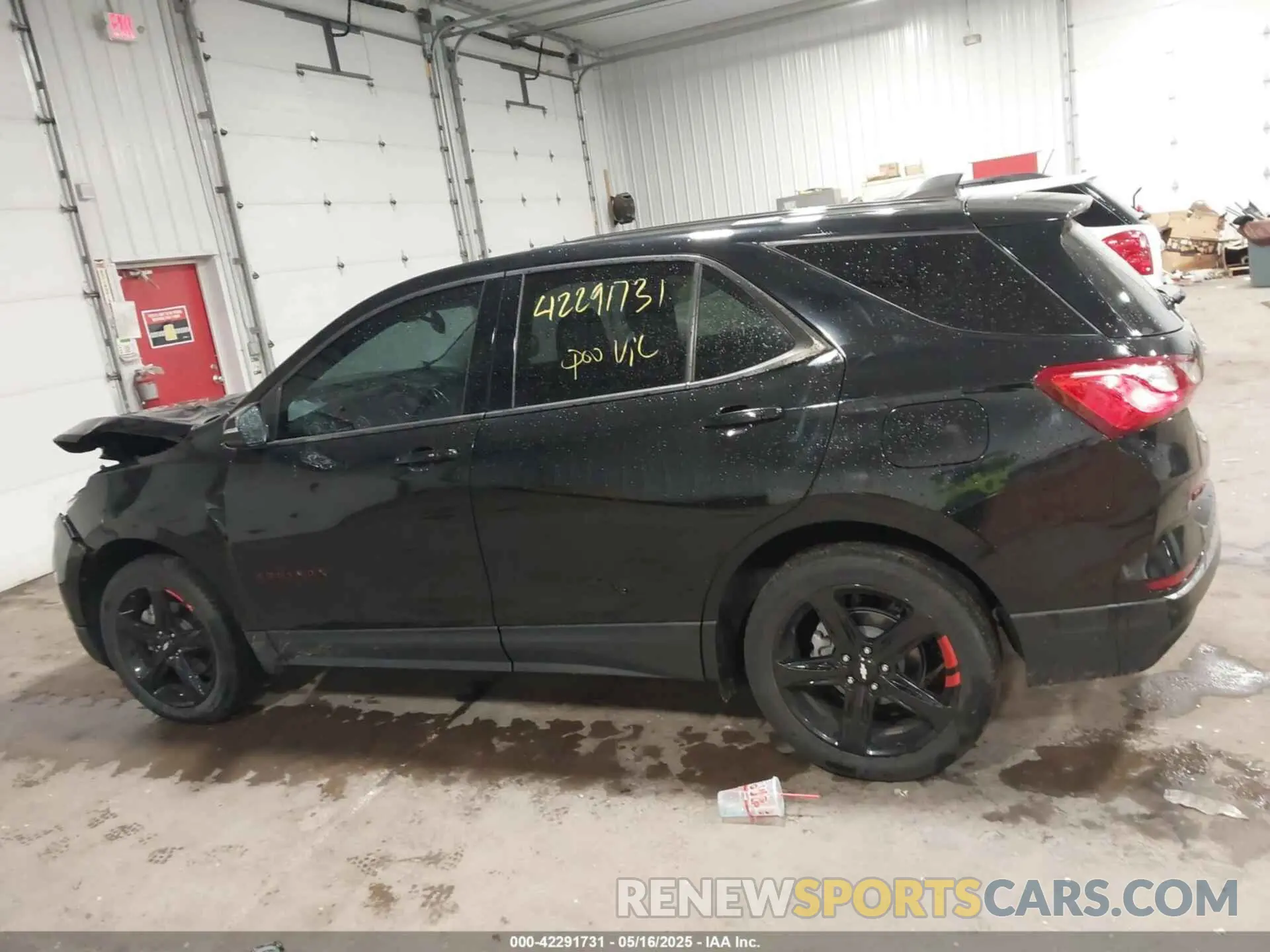 14 fotografías del automóvil dañado 2GNAXVEXXK6249202 CHEVROLET EQUINOX 2019