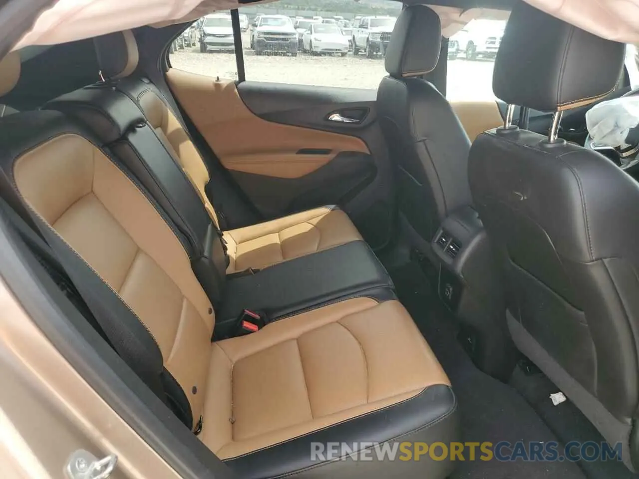11 fotografías del automóvil dañado 2GNAXXEVXK6218283 CHEVROLET EQUINOX 2019