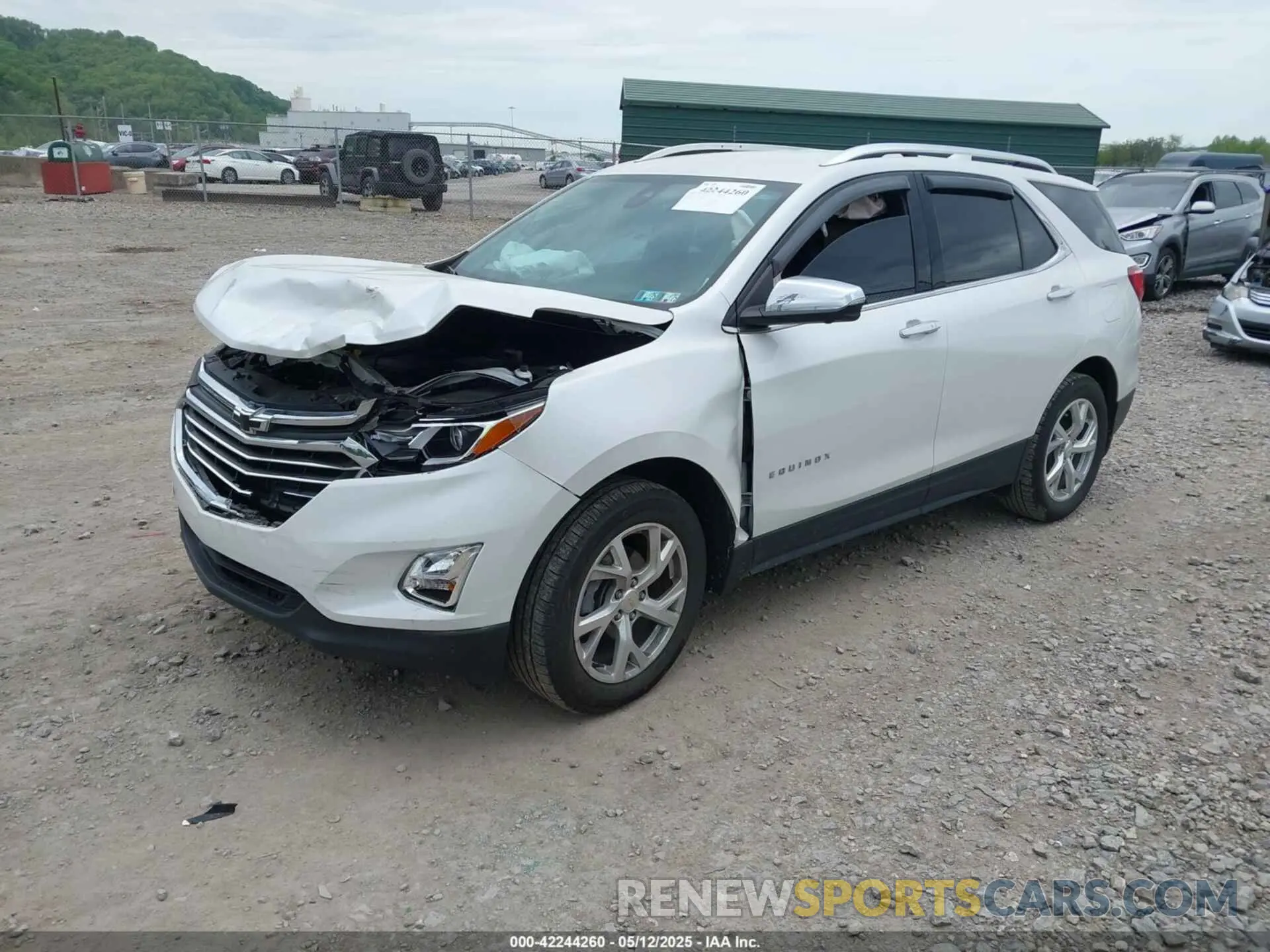 2 fotografías del automóvil dañado 2GNAXXEVXK6253521 CHEVROLET EQUINOX 2019