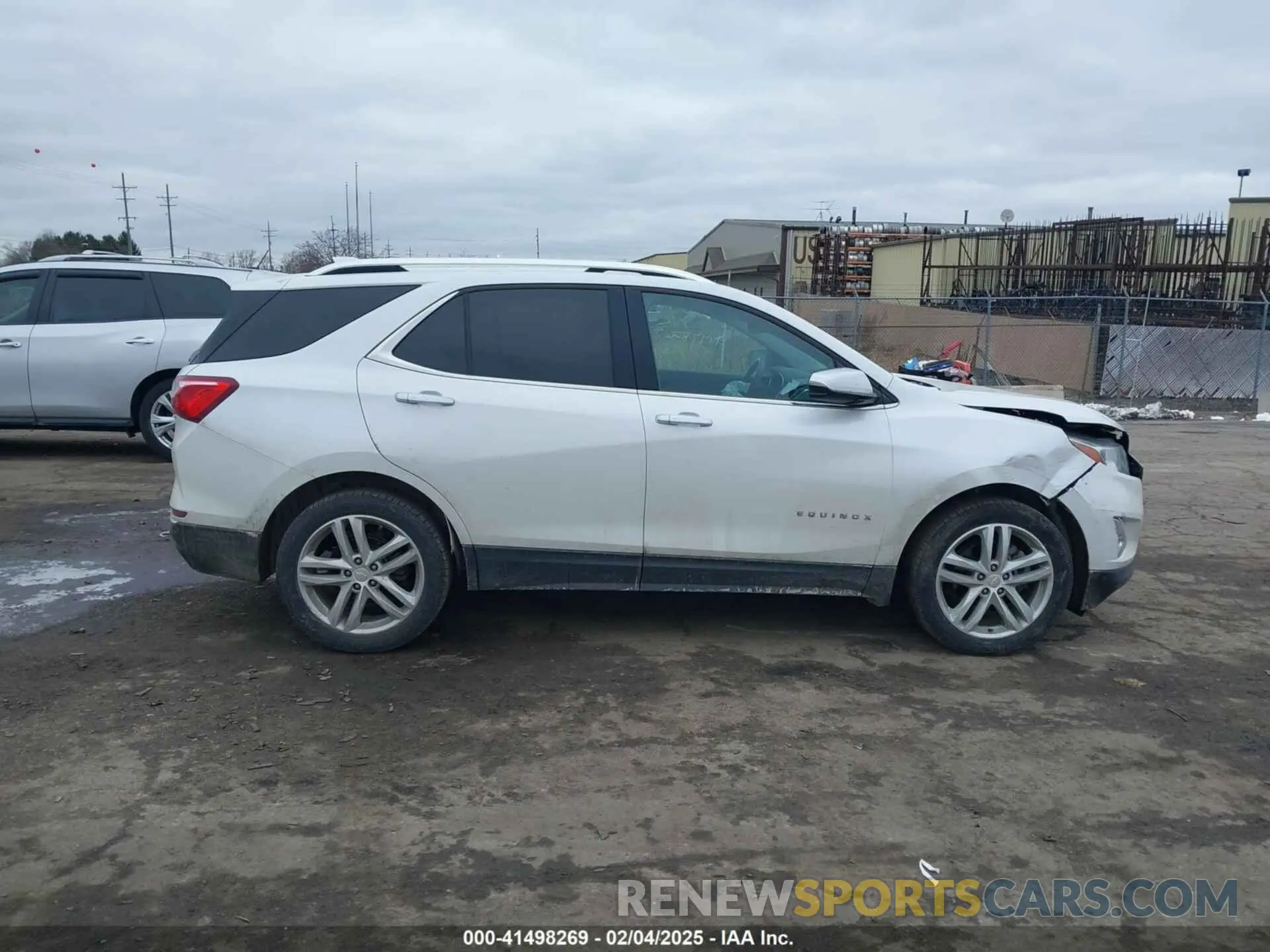 13 fotografías del automóvil dañado 2GNAXYEX4K6236060 CHEVROLET EQUINOX 2019