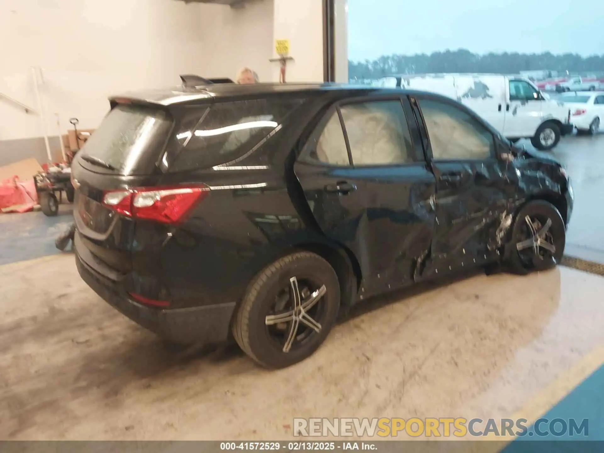 4 fotografías del automóvil dañado 3GNAXHEV0KL147077 CHEVROLET EQUINOX 2019