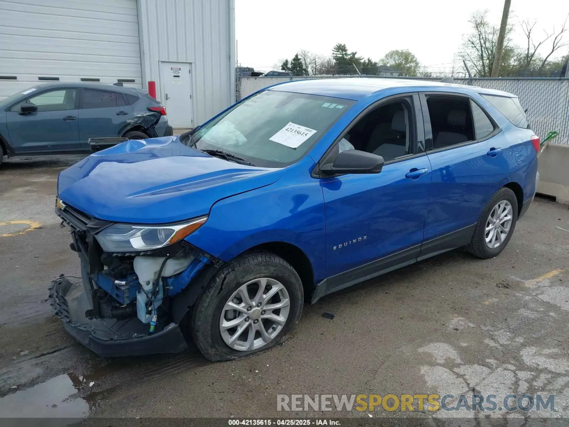 2 fotografías del automóvil dañado 3GNAXHEV0KS513304 CHEVROLET EQUINOX 2019