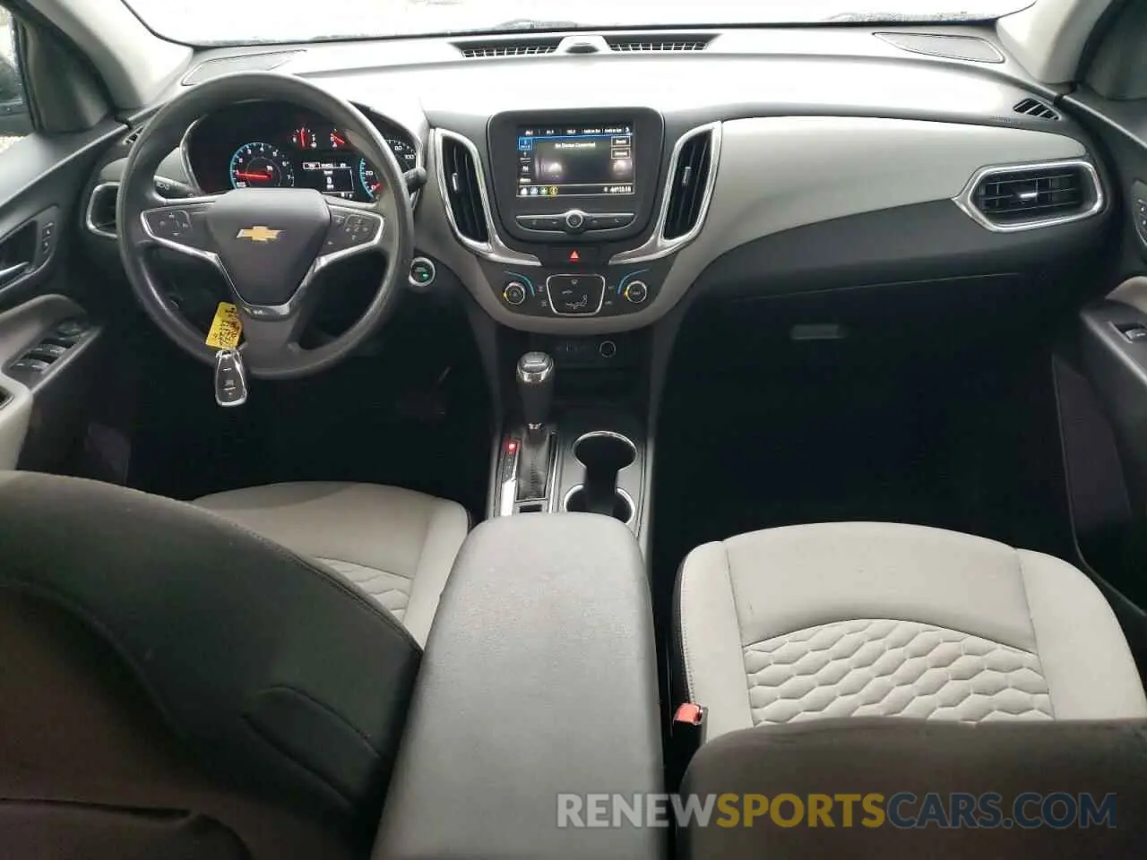 8 fotografías del automóvil dañado 3GNAXHEV0KS540468 CHEVROLET EQUINOX 2019