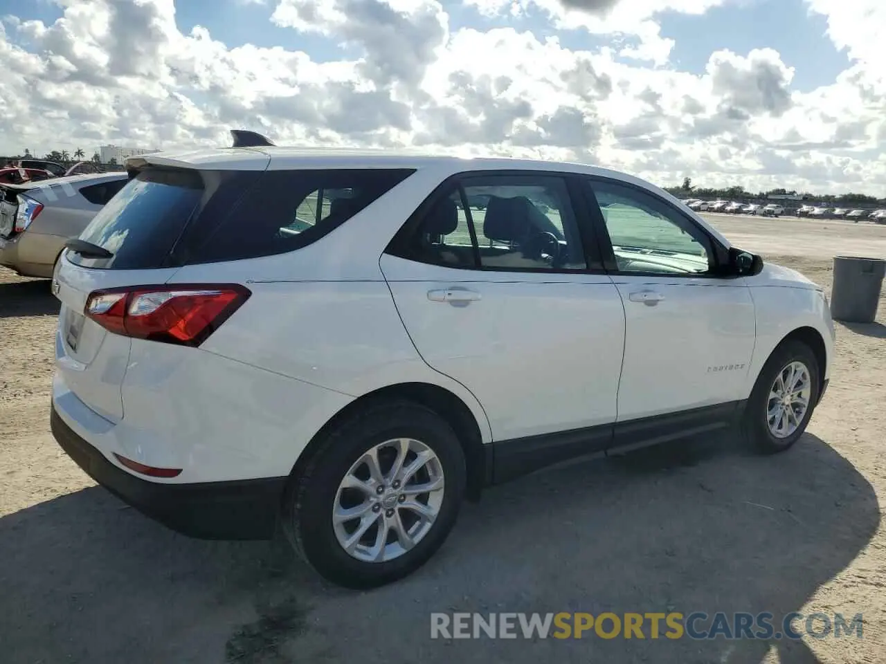 3 fotografías del automóvil dañado 3GNAXHEV0KS663641 CHEVROLET EQUINOX 2019