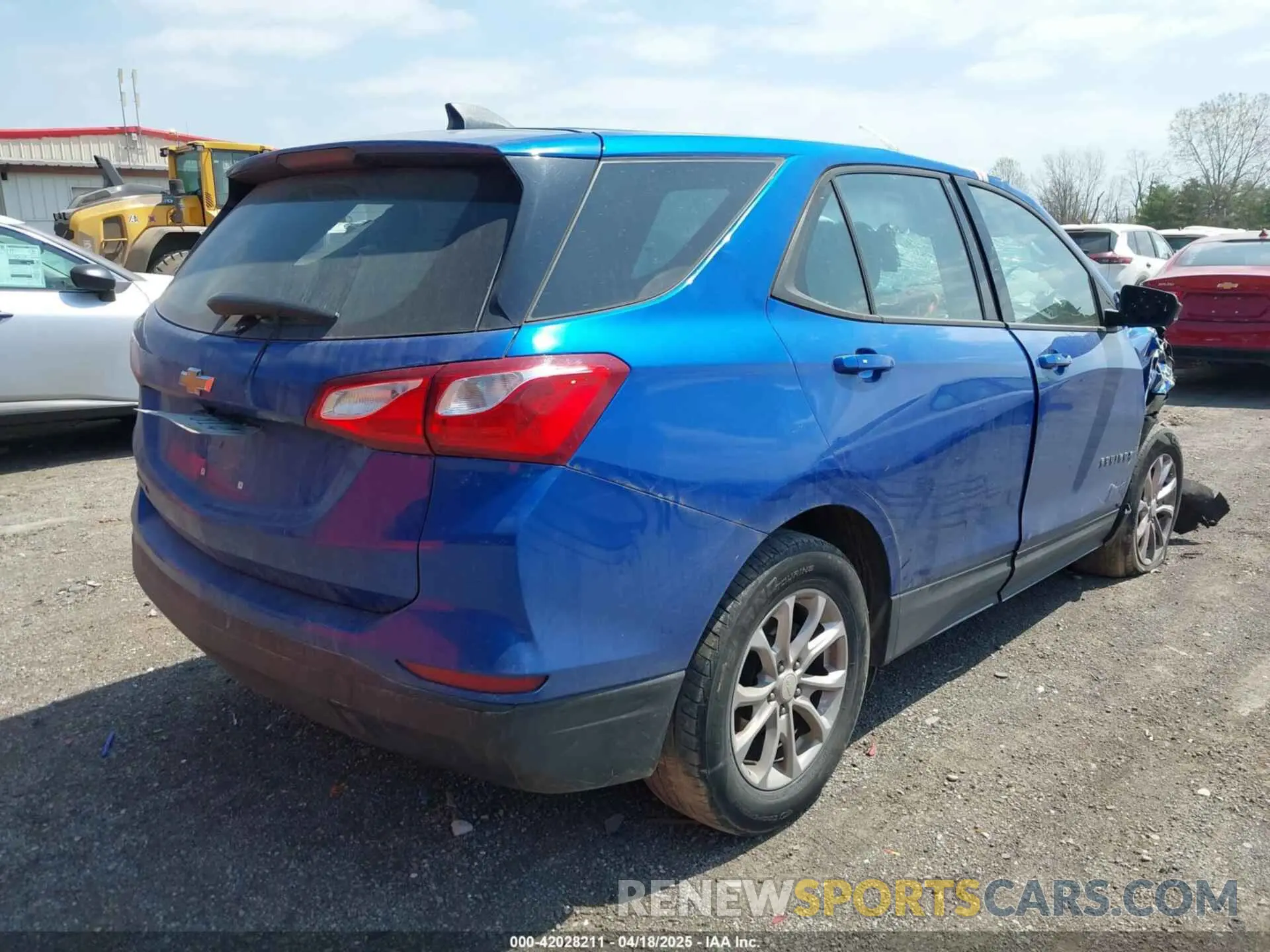 4 fotografías del automóvil dañado 3GNAXHEV1KS554590 CHEVROLET EQUINOX 2019