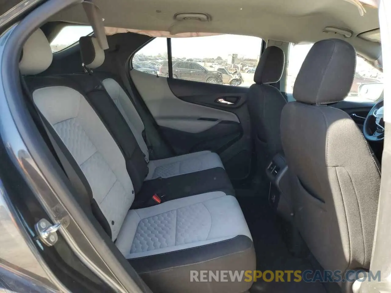 11 fotografías del automóvil dañado 3GNAXHEV1KS605439 CHEVROLET EQUINOX 2019