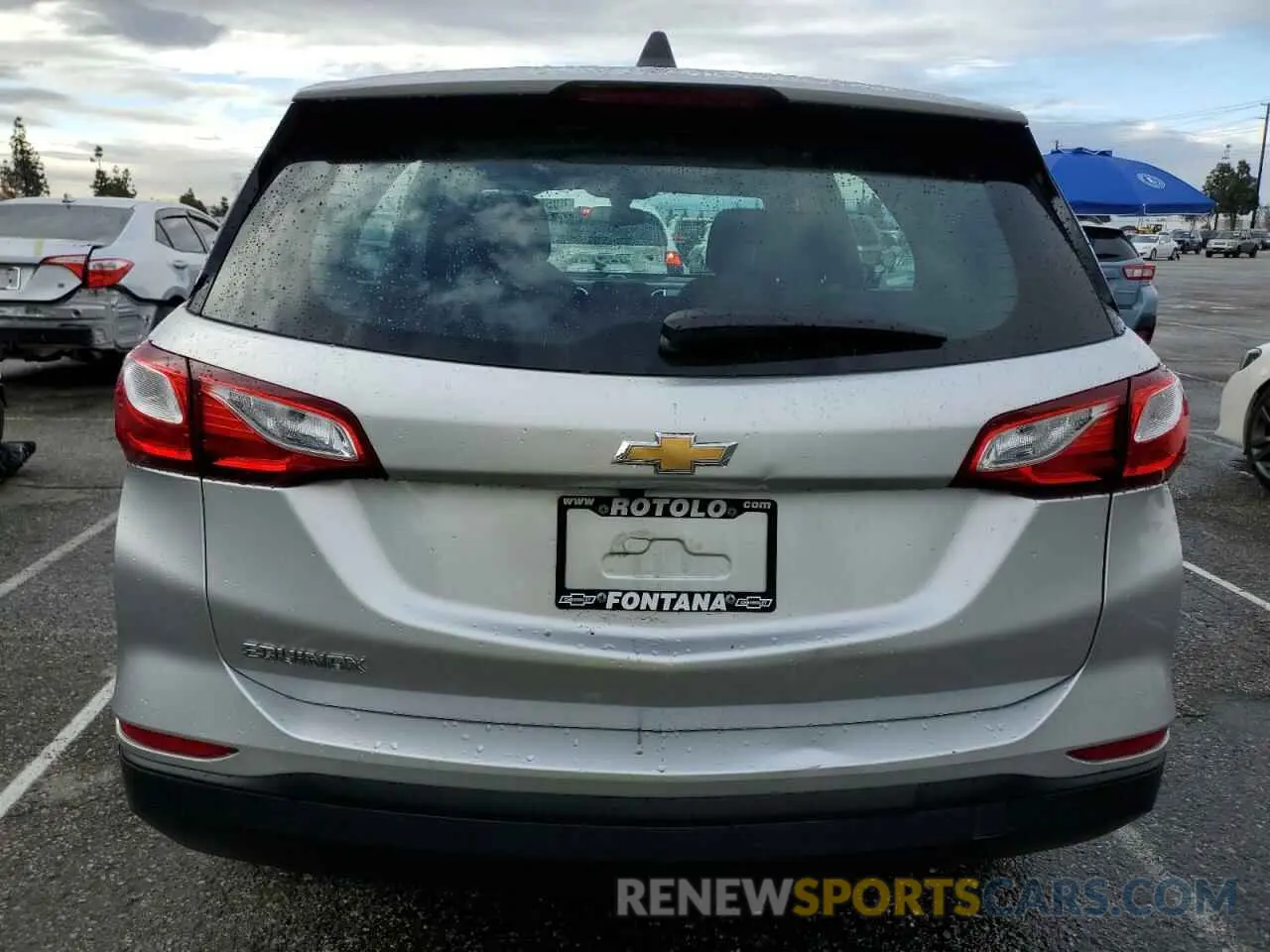 6 fotografías del automóvil dañado 3GNAXHEV1KS653510 CHEVROLET EQUINOX 2019