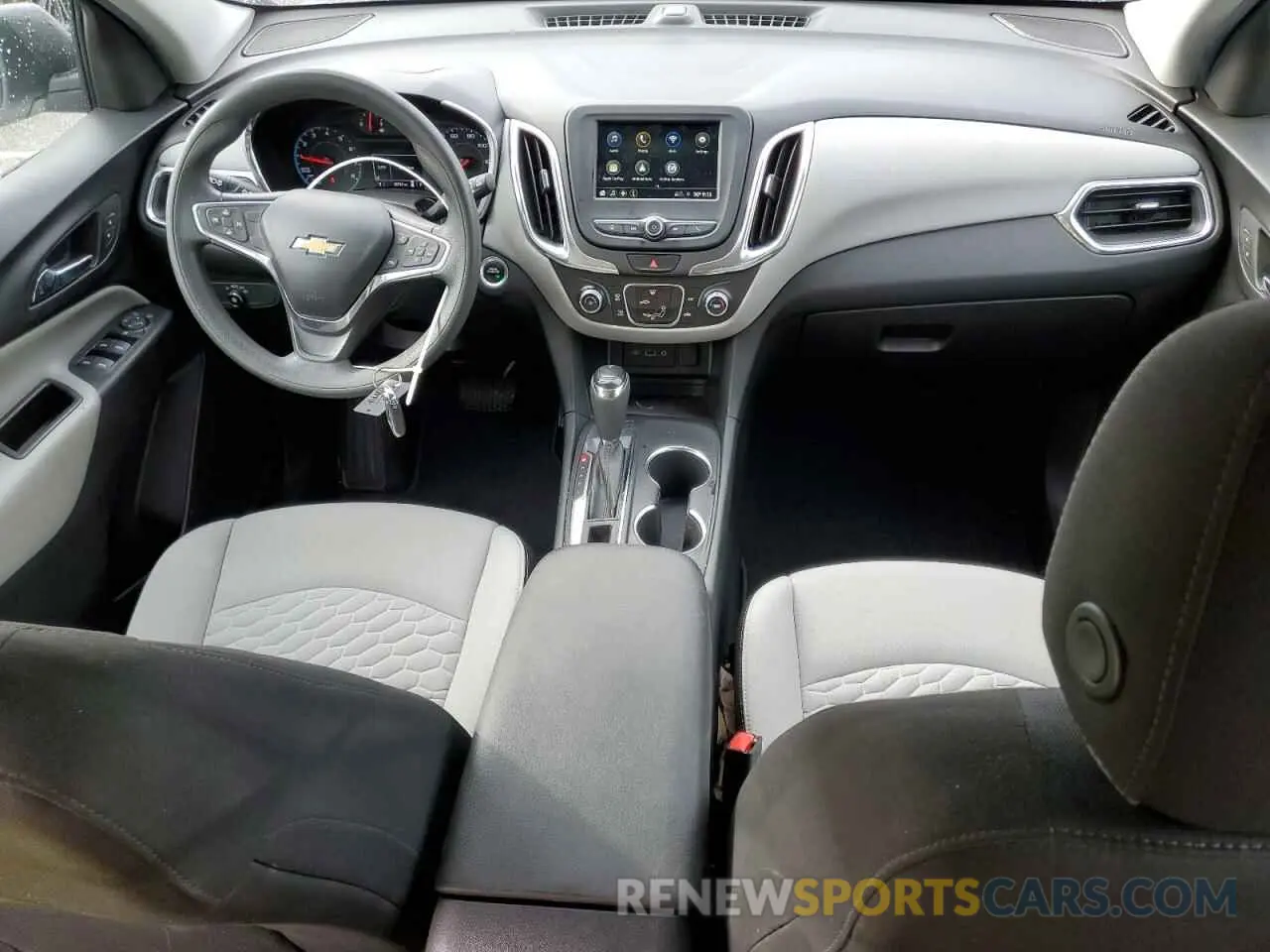 8 fotografías del automóvil dañado 3GNAXHEV1KS653510 CHEVROLET EQUINOX 2019