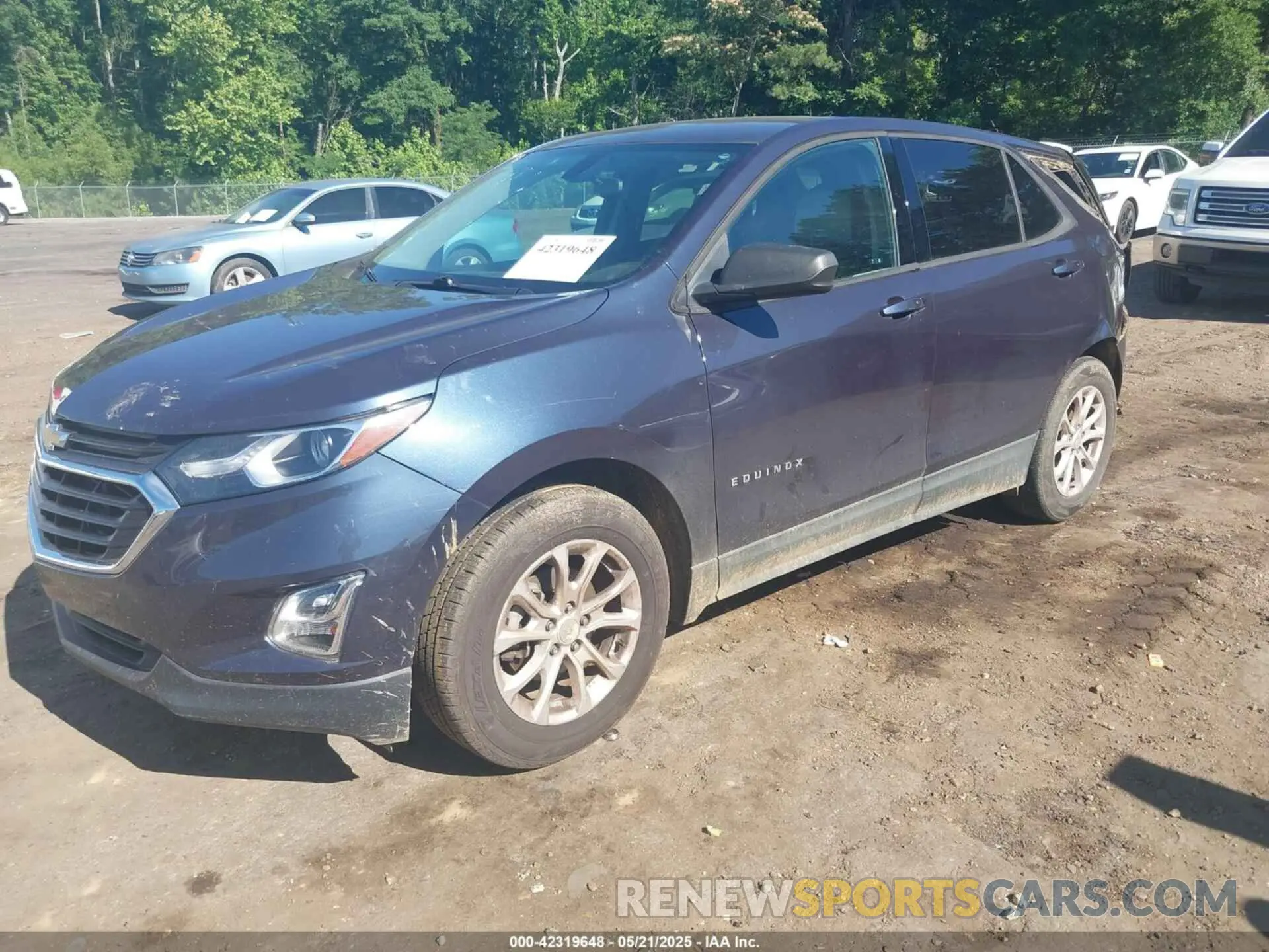 2 fotografías del automóvil dañado 3GNAXHEV2KL190528 CHEVROLET EQUINOX 2019