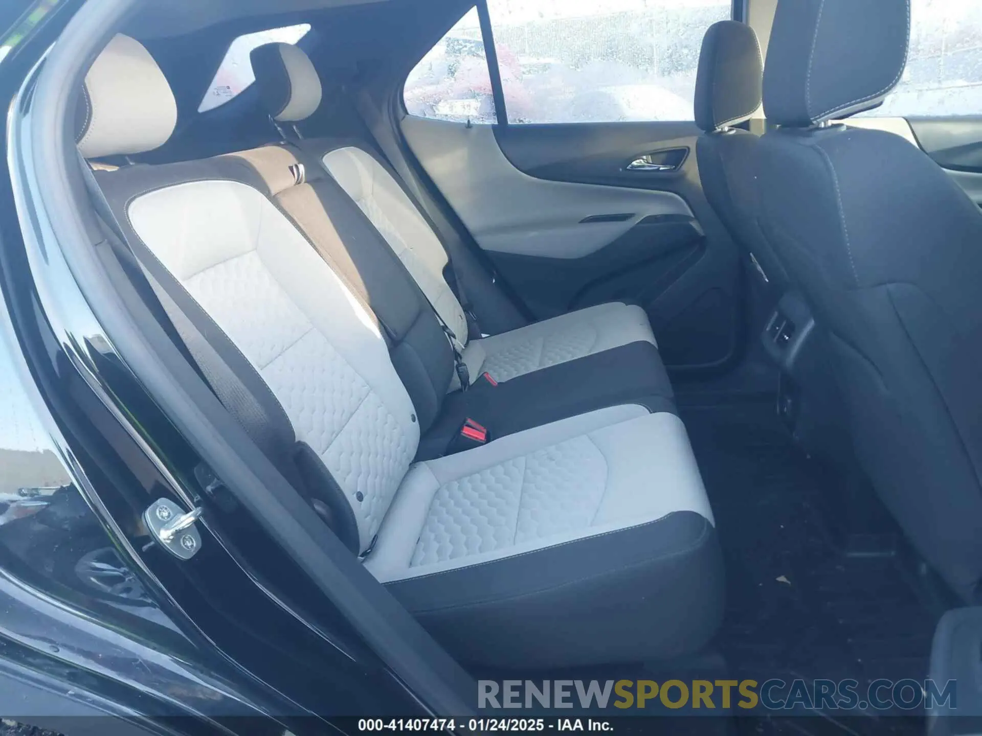 8 fotografías del automóvil dañado 3GNAXHEV2KL223849 CHEVROLET EQUINOX 2019