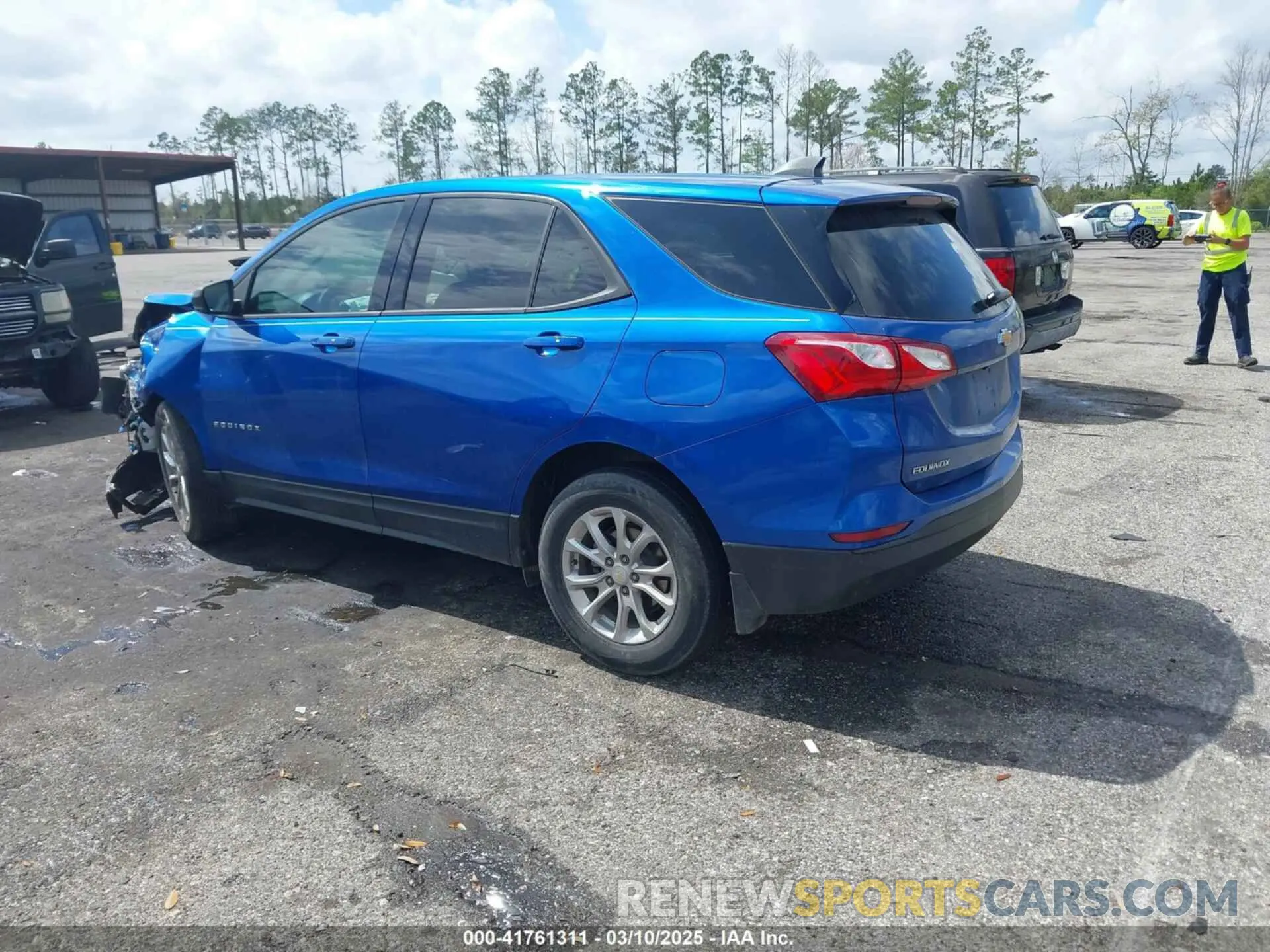 3 fotografías del automóvil dañado 3GNAXHEV2KS521825 CHEVROLET EQUINOX 2019