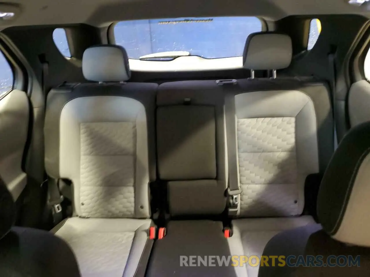 10 fotografías del automóvil dañado 3GNAXHEV2KS546322 CHEVROLET EQUINOX 2019