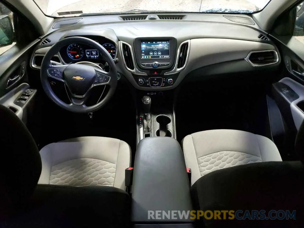 8 fotografías del automóvil dañado 3GNAXHEV2KS546322 CHEVROLET EQUINOX 2019