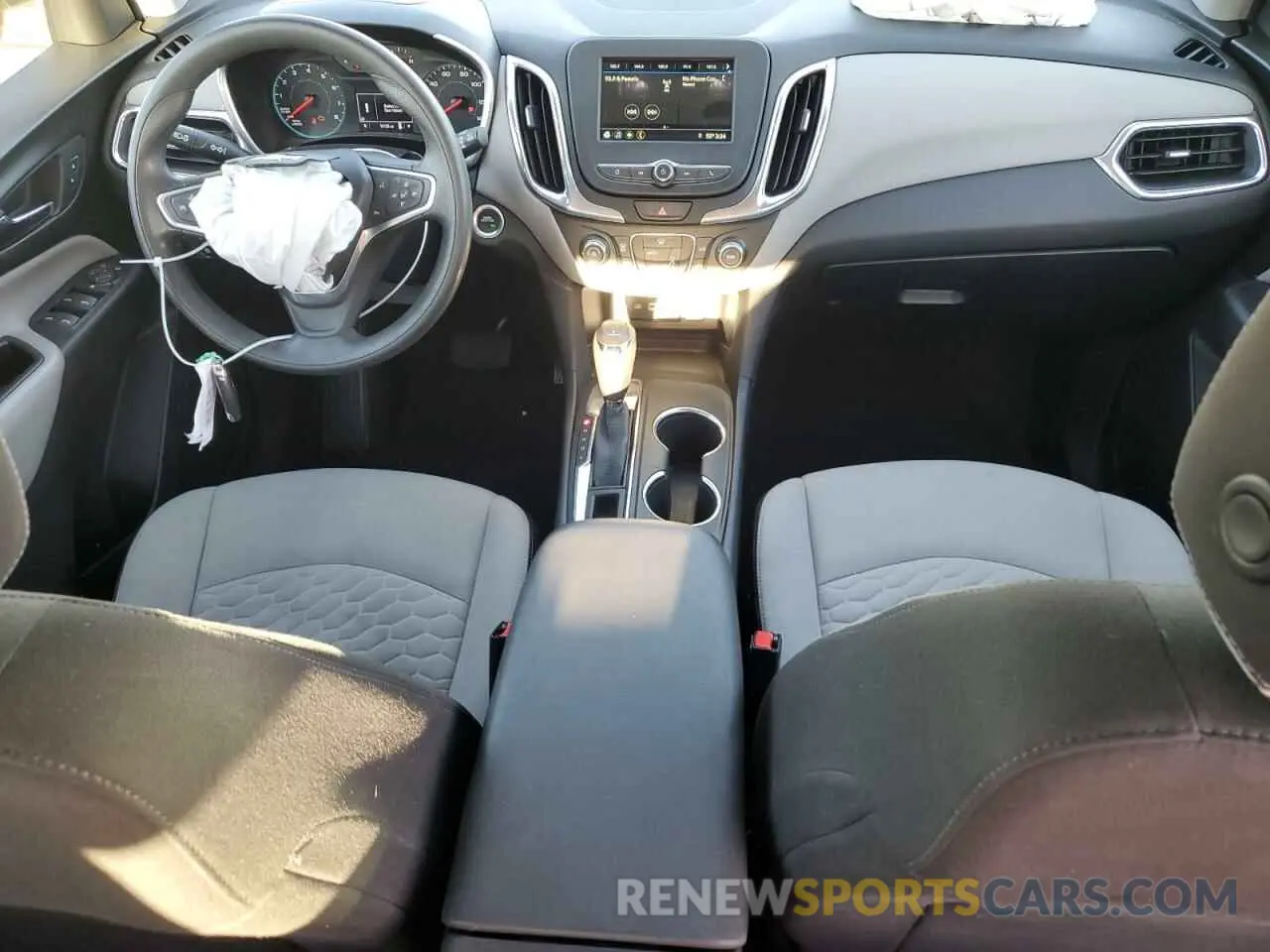 8 fotografías del automóvil dañado 3GNAXHEV3KS563226 CHEVROLET EQUINOX 2019