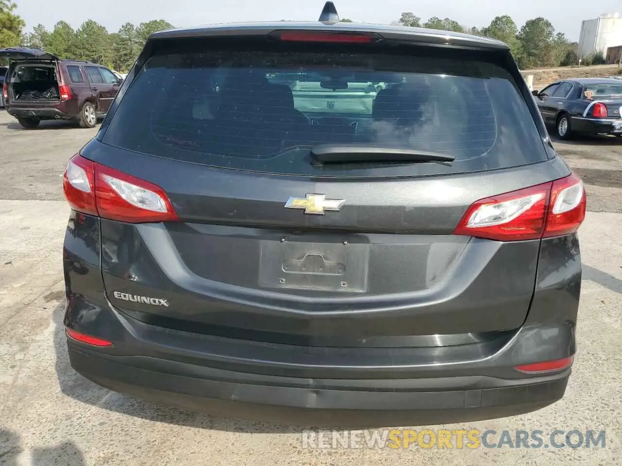 6 fotografías del automóvil dañado 3GNAXHEV3KS645926 CHEVROLET EQUINOX 2019