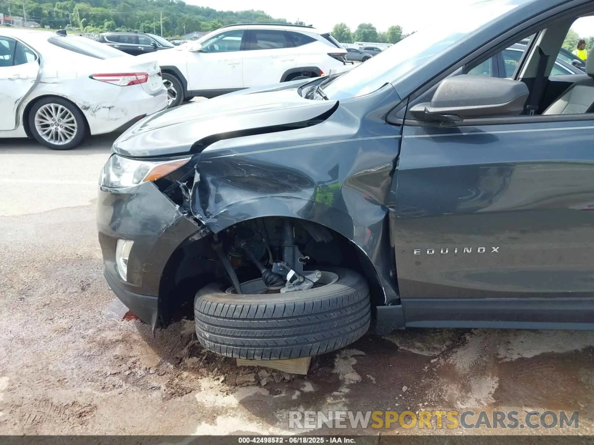 6 fotografías del automóvil dañado 3GNAXHEV3KS672205 CHEVROLET EQUINOX 2019