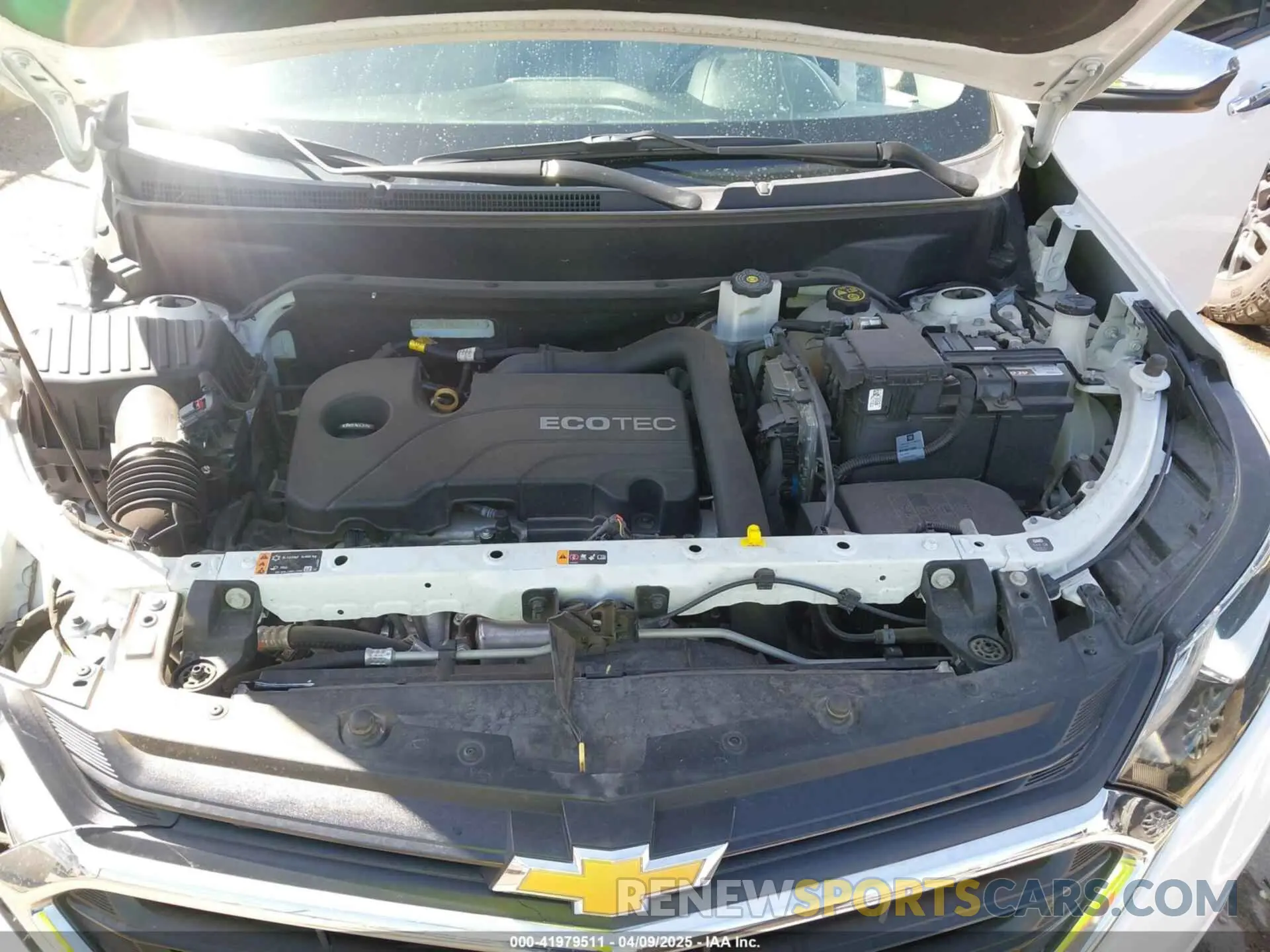 10 fotografías del automóvil dañado 3GNAXHEV4KS593156 CHEVROLET EQUINOX 2019