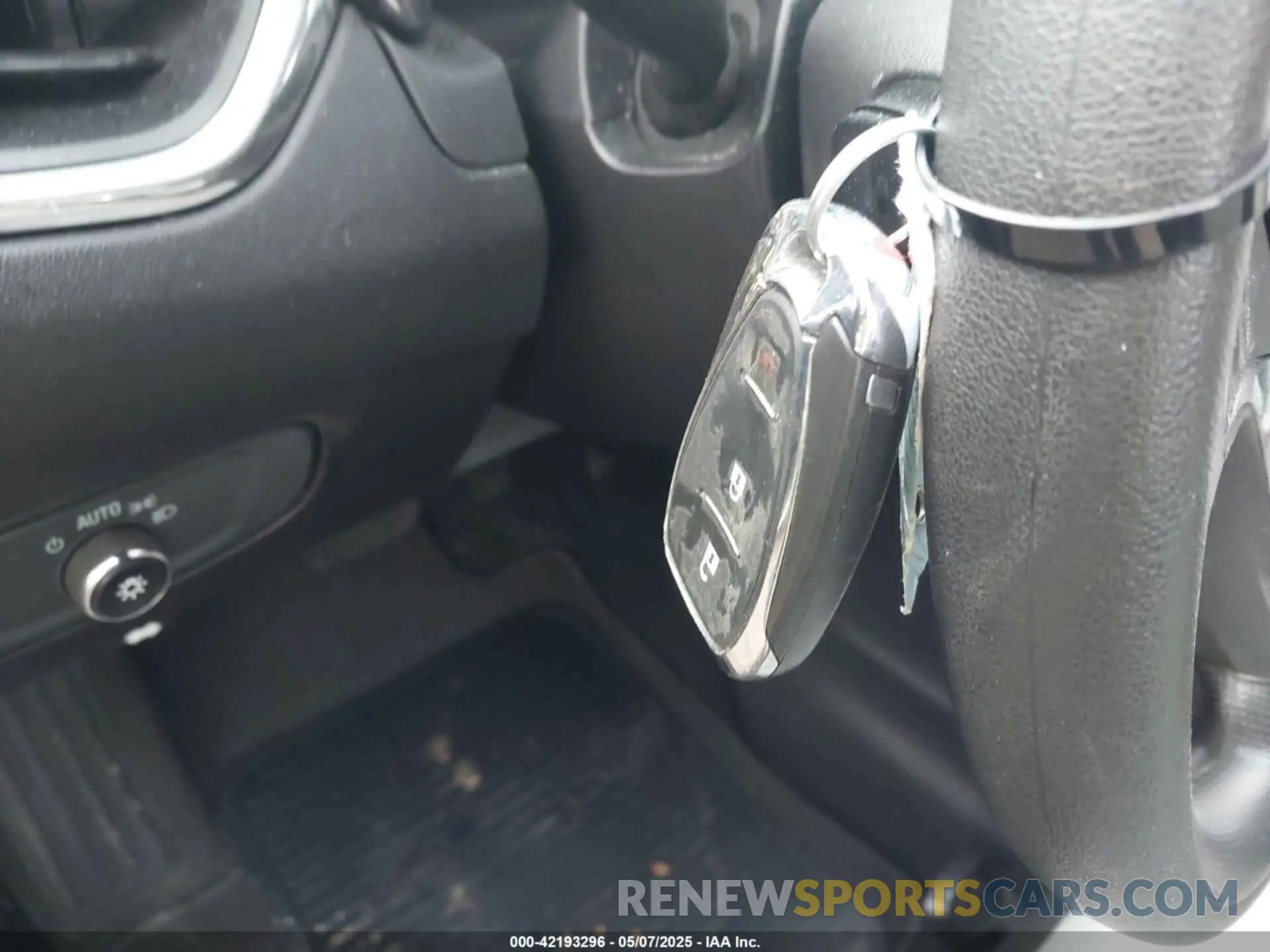 11 fotografías del automóvil dañado 3GNAXHEV6KL202180 CHEVROLET EQUINOX 2019