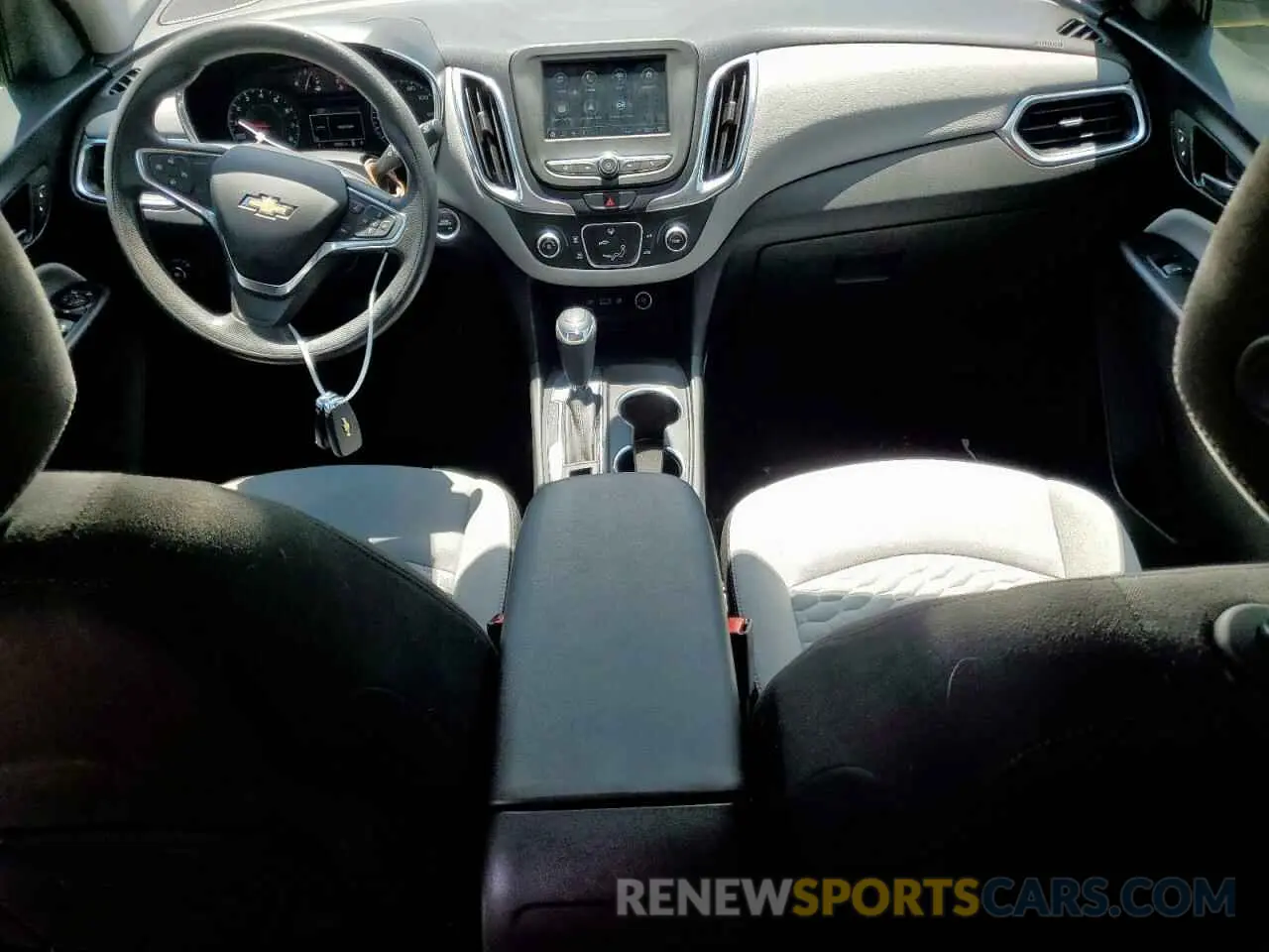 8 fotografías del automóvil dañado 3GNAXHEV6KL395656 CHEVROLET EQUINOX 2019