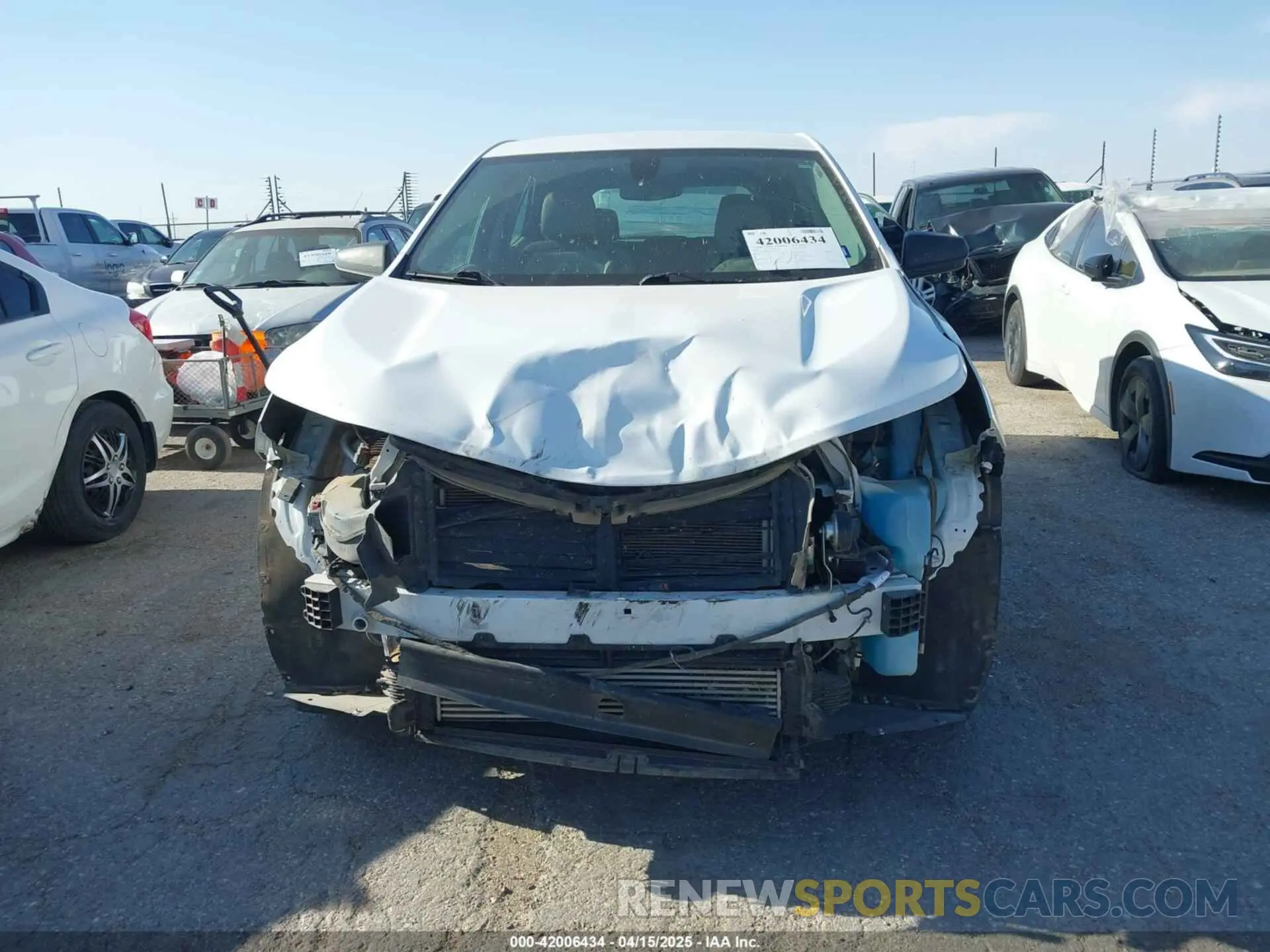 13 fotografías del automóvil dañado 3GNAXHEV6KS676068 CHEVROLET EQUINOX 2019