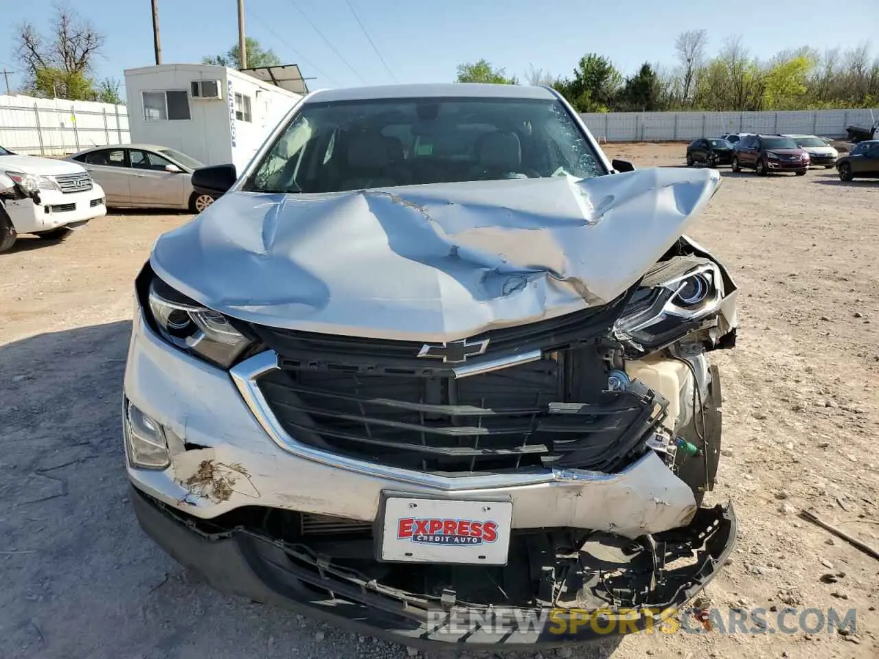 5 fotografías del automóvil dañado 3GNAXHEV7KS507208 CHEVROLET EQUINOX 2019