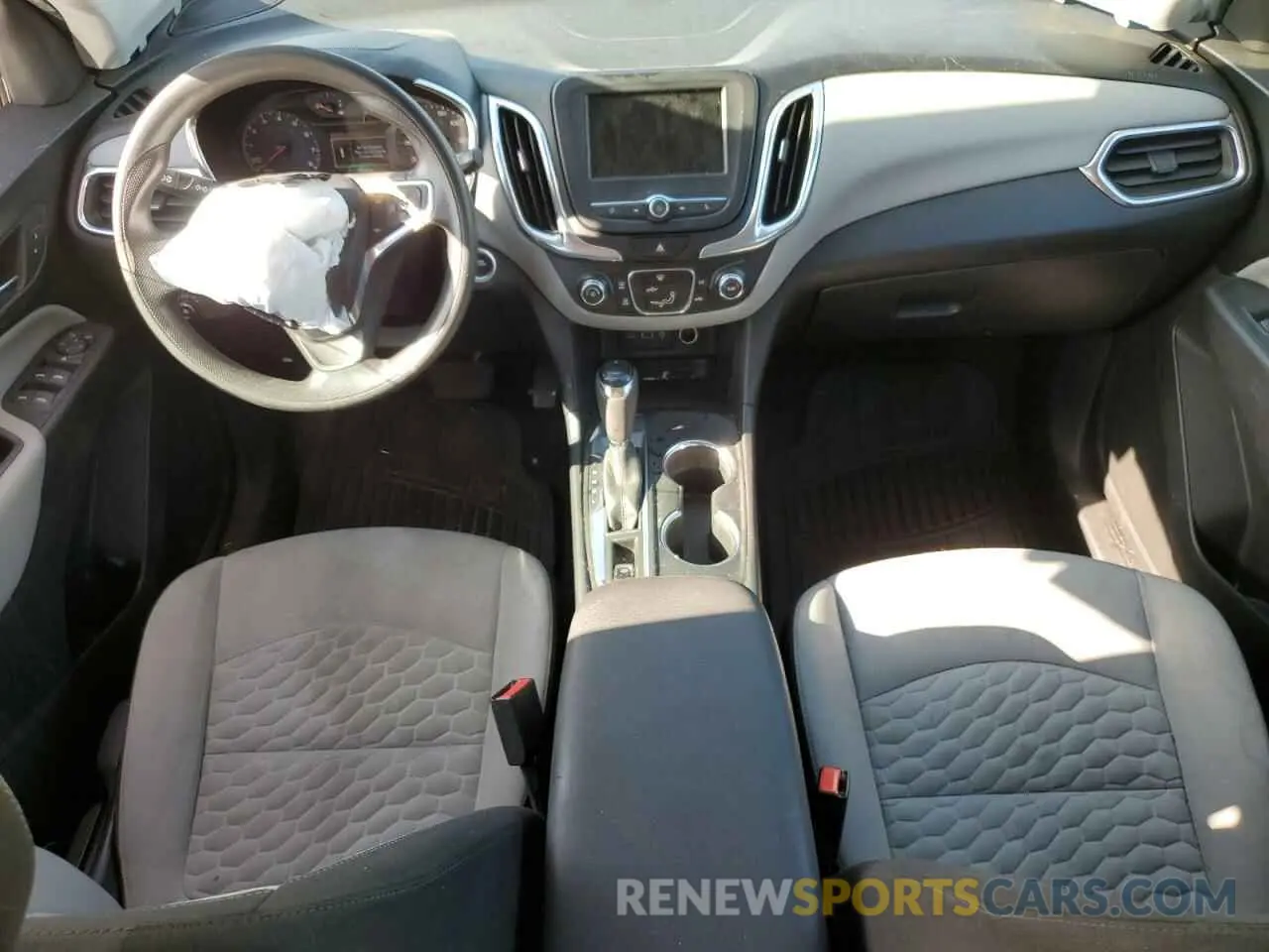 8 fotografías del automóvil dañado 3GNAXHEV7KS507208 CHEVROLET EQUINOX 2019