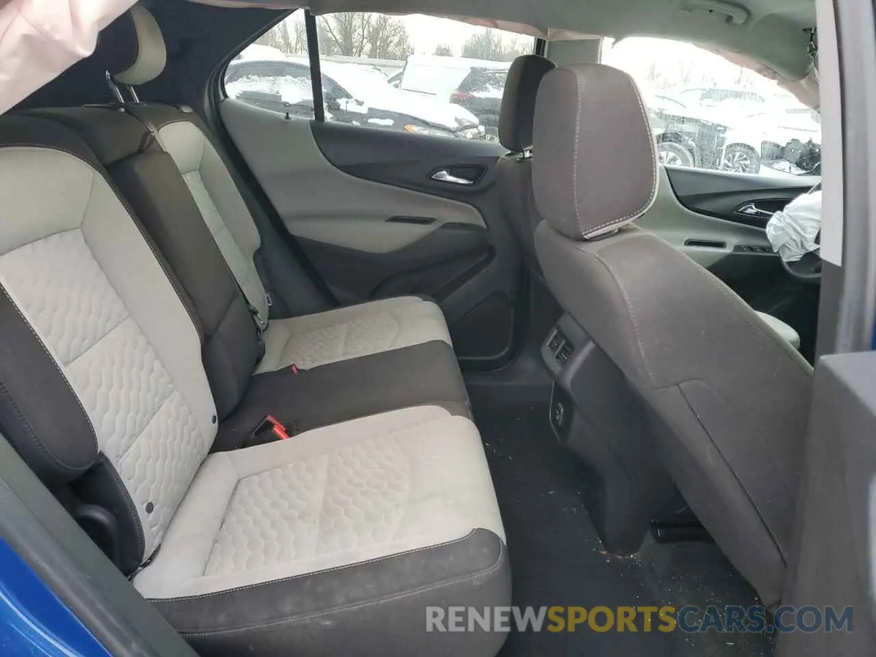 11 fotografías del automóvil dañado 3GNAXHEV8KS616261 CHEVROLET EQUINOX 2019