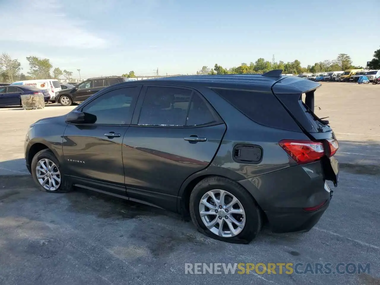 2 fotografías del automóvil dañado 3GNAXHEV8KS648031 CHEVROLET EQUINOX 2019