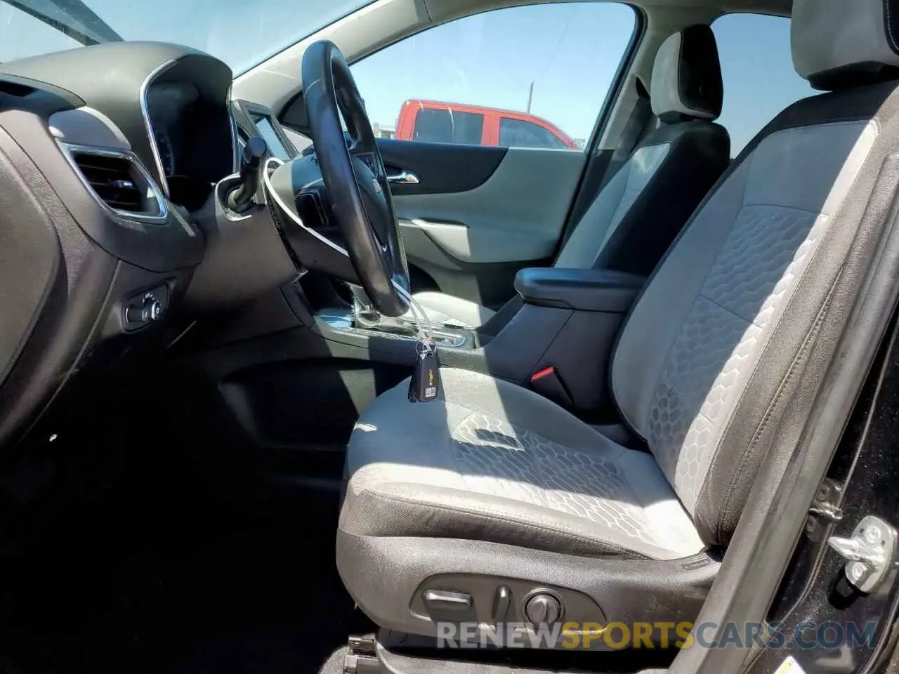 7 fotografías del automóvil dañado 3GNAXHEV9KL305075 CHEVROLET EQUINOX 2019