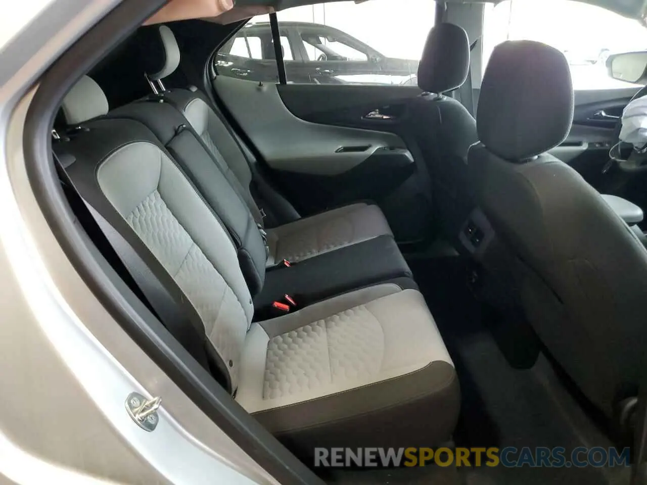 11 fotografías del automóvil dañado 3GNAXHEV9KS544003 CHEVROLET EQUINOX 2019