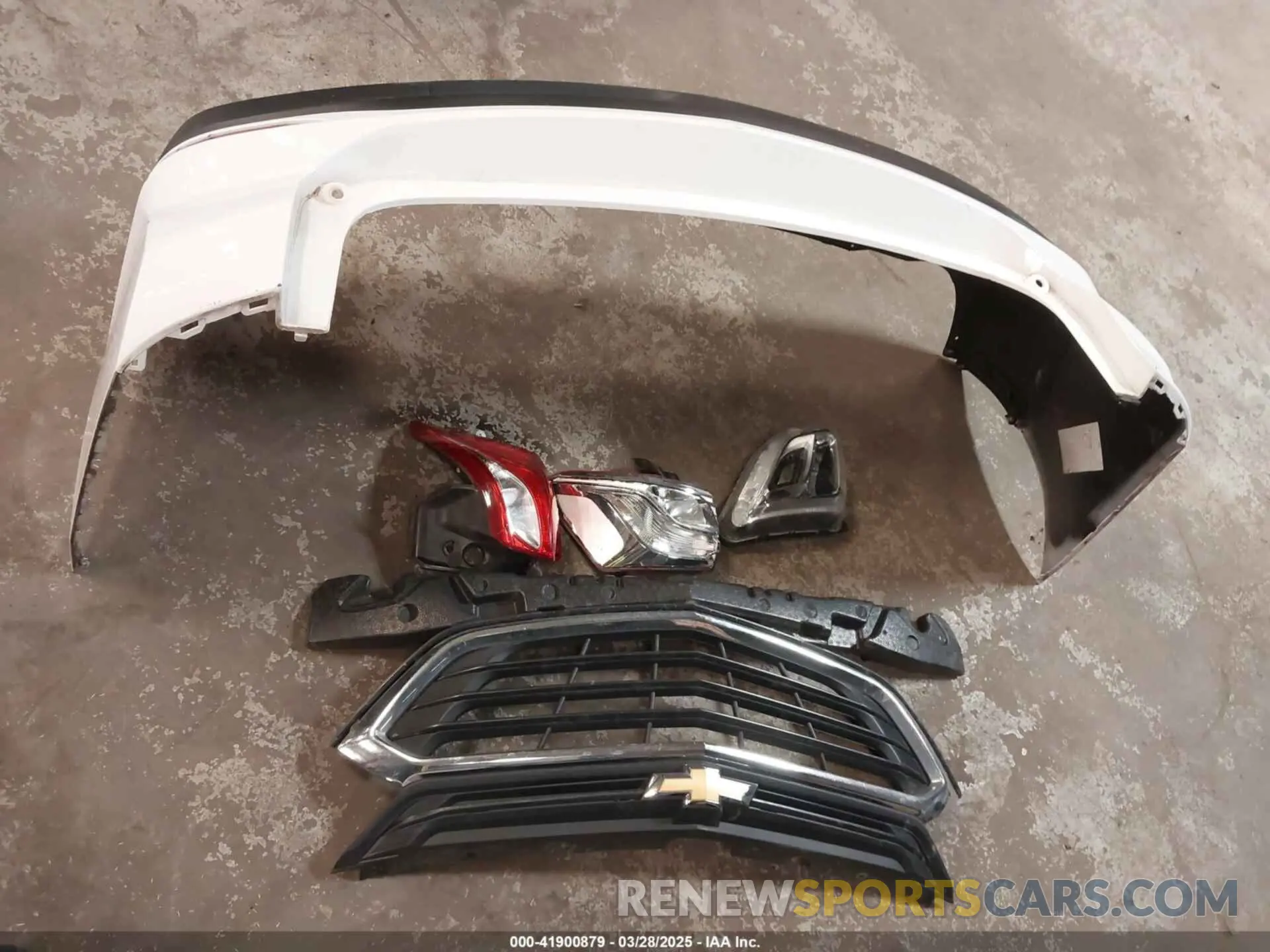 12 fotografías del automóvil dañado 3GNAXHEV9KS599888 CHEVROLET EQUINOX 2019