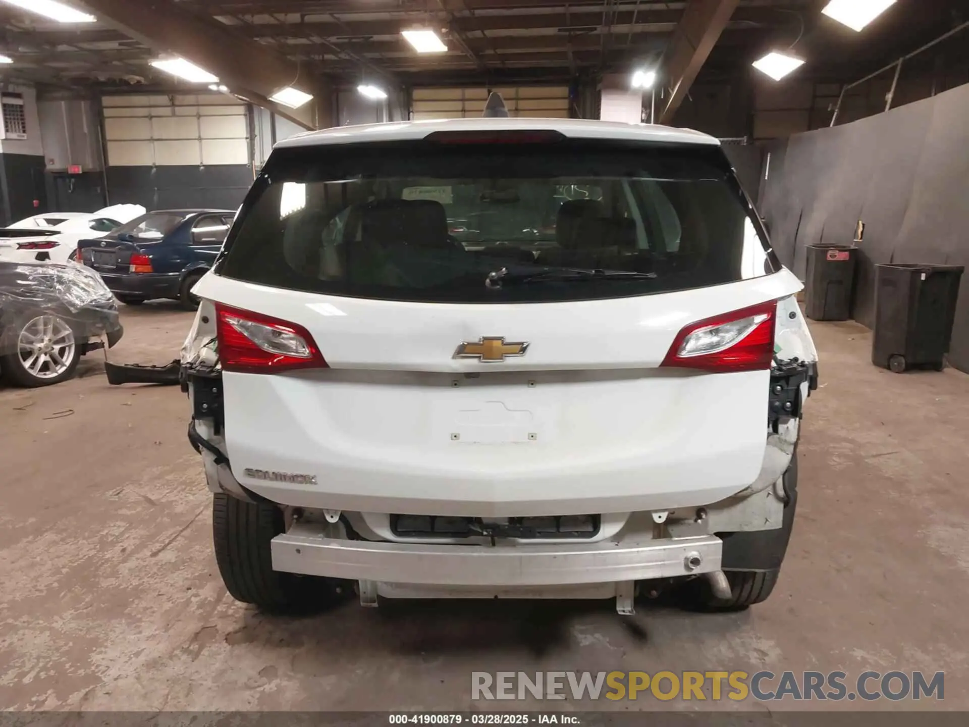 17 fotografías del automóvil dañado 3GNAXHEV9KS599888 CHEVROLET EQUINOX 2019